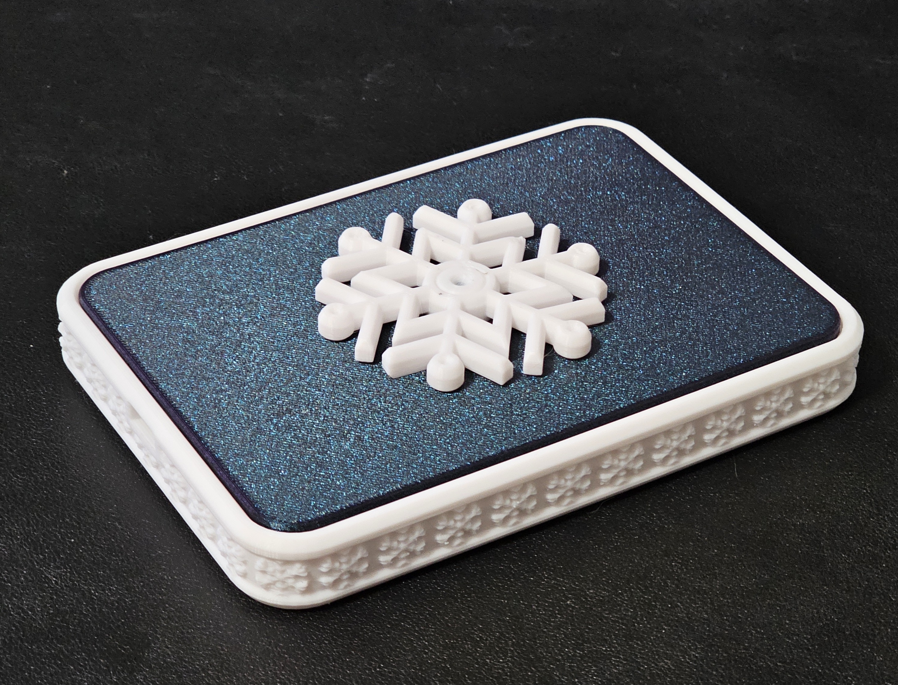Expanded Mechanically Locking Gift Card Box