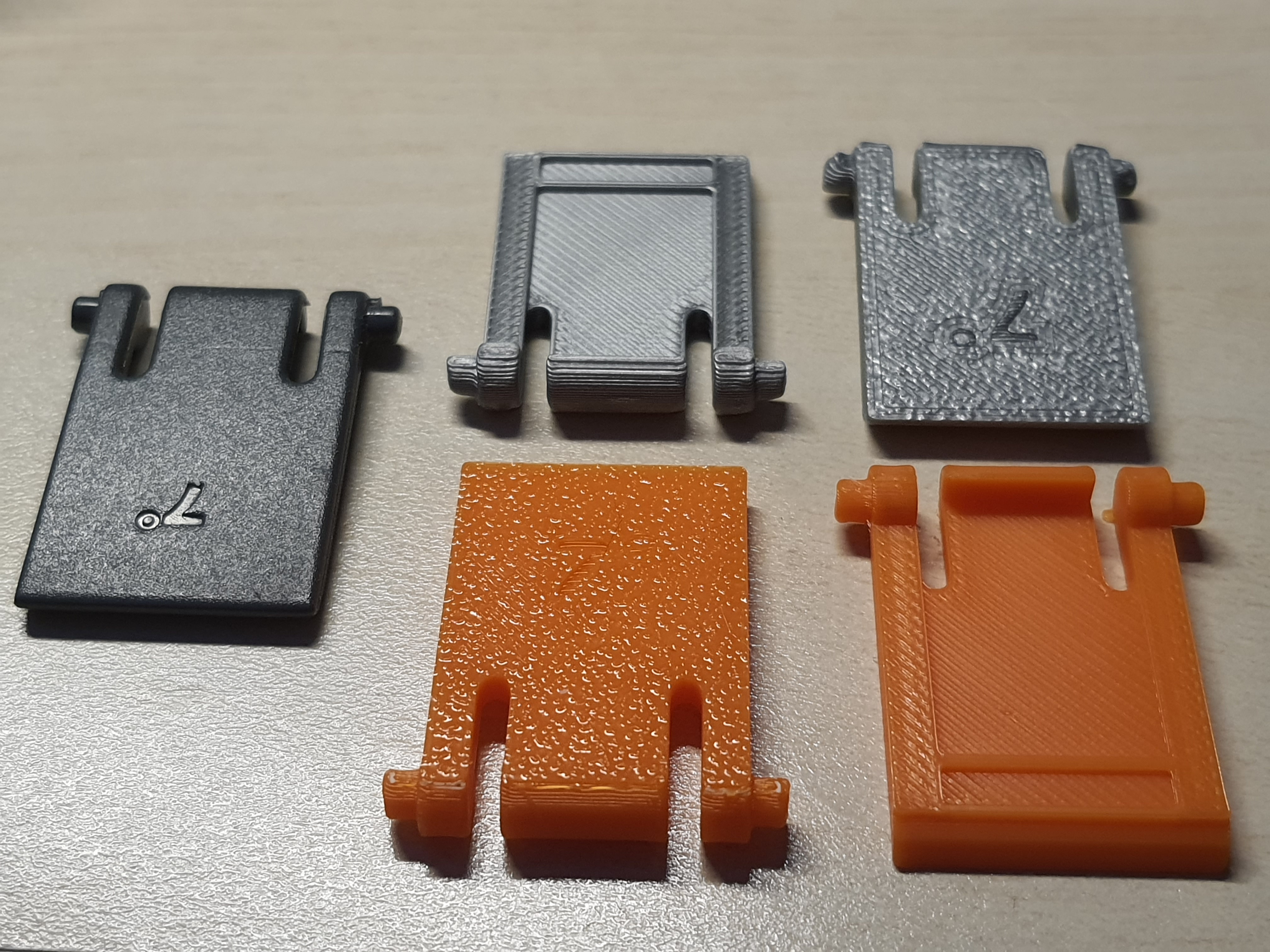 Miniatura 3 do modelo 3D Logitech keyboard feet