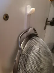 Sieve holder