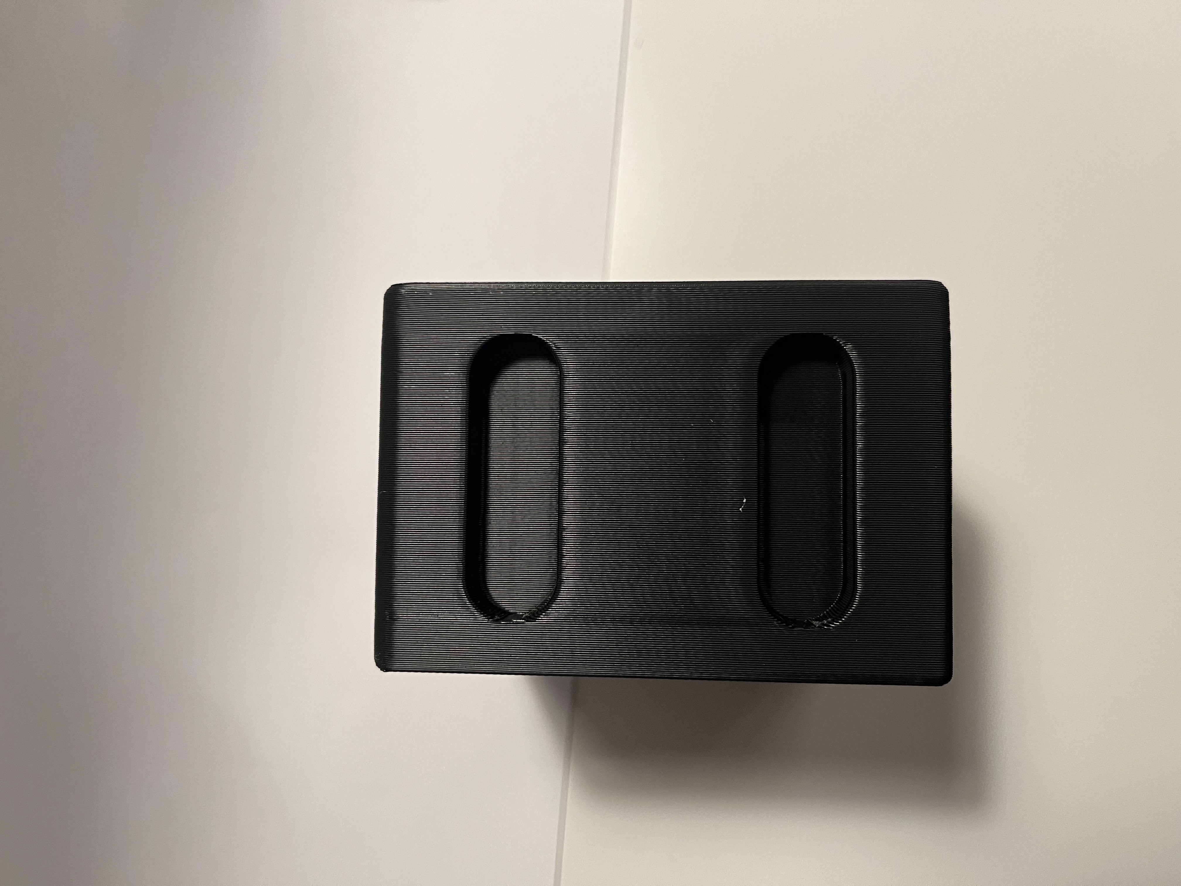 Stackable wrapping paper holder/dispenser with wall mount — miniatura 5