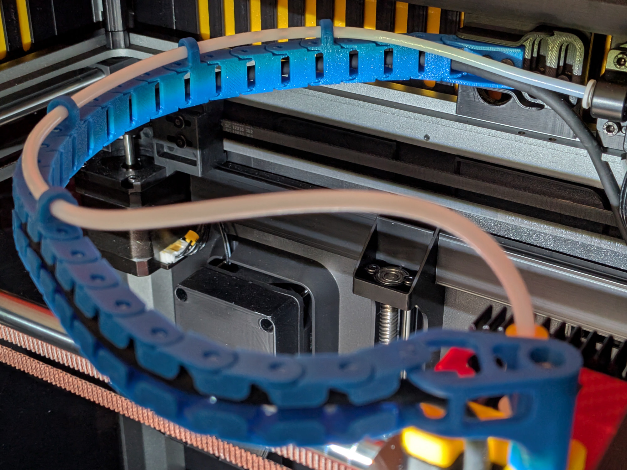 Cable Chain Link with PTFE Tube Guide 3D model thumbnail