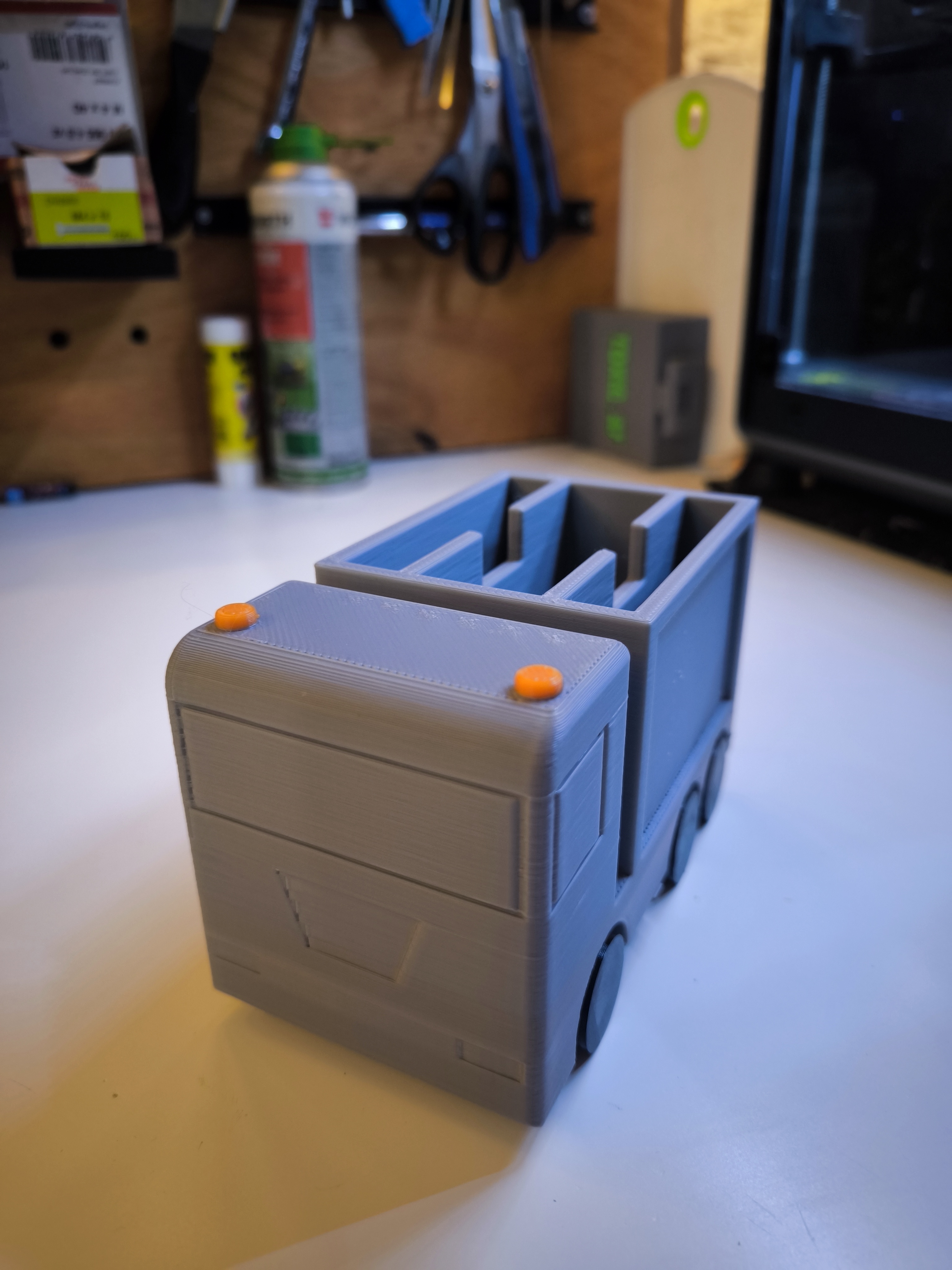 Truck pencil holder ( business card on side)
