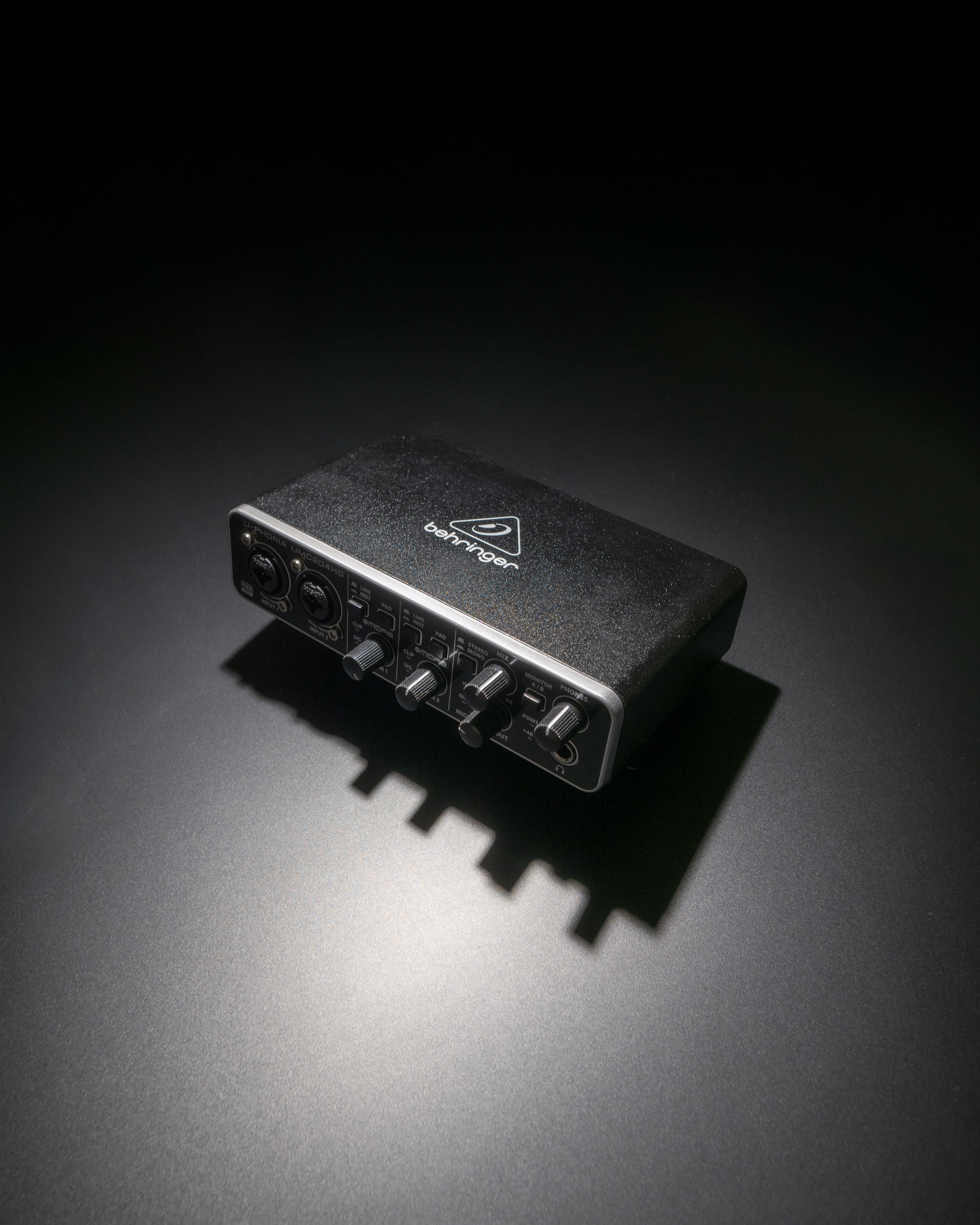 Audio Interface Desk Stand — thumbnail 2