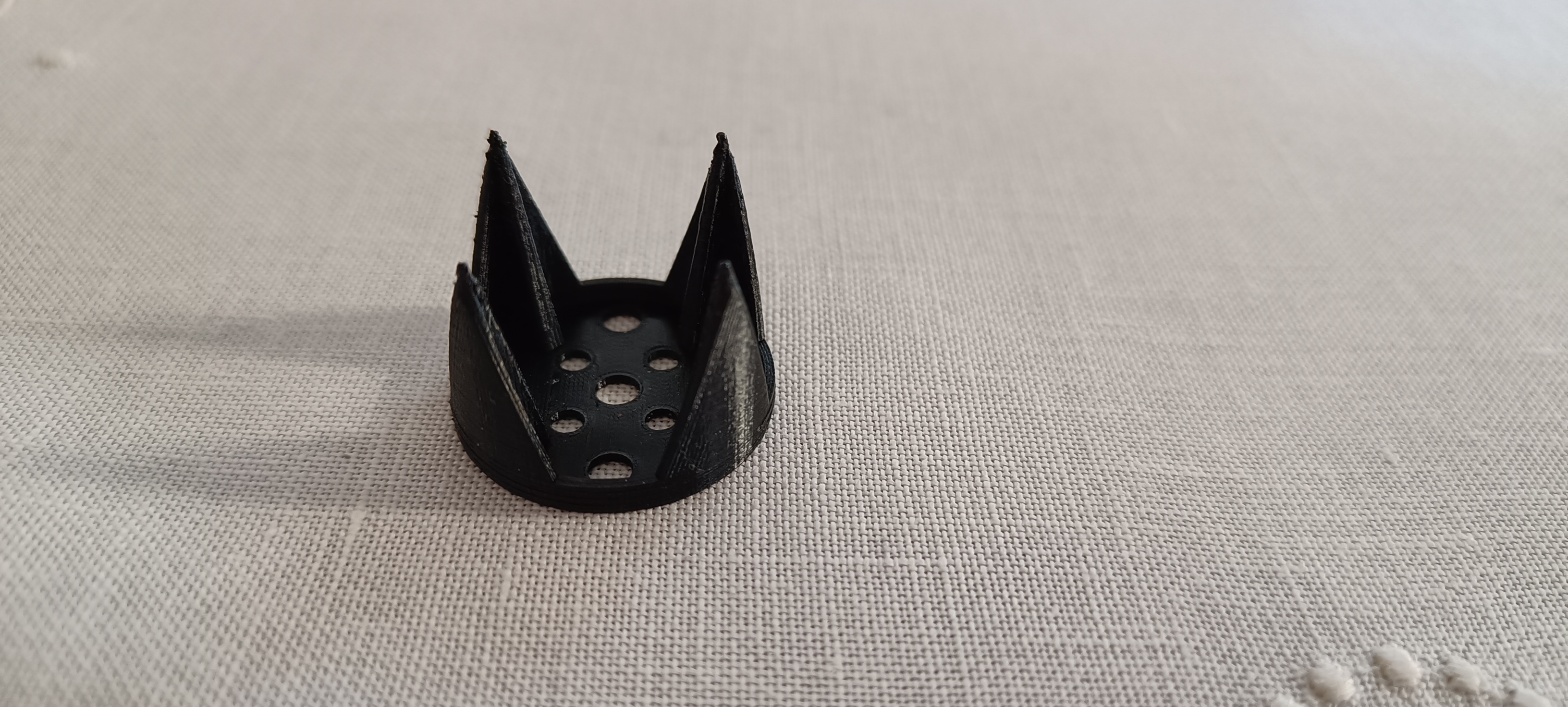 Floral foam pin holder
