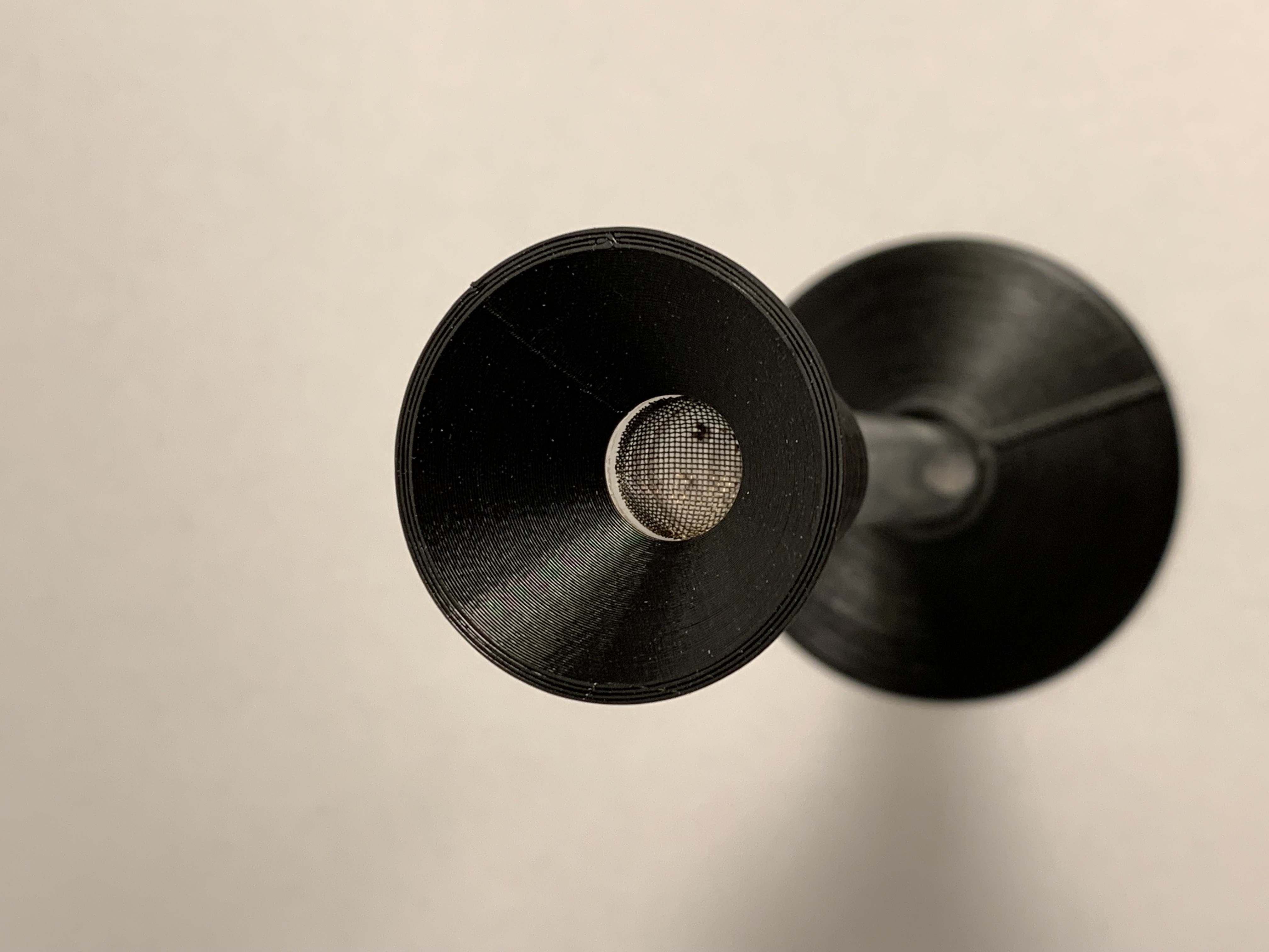 Miniatura 4 do modelo 3D Arizer Stem - Funnel with Stand