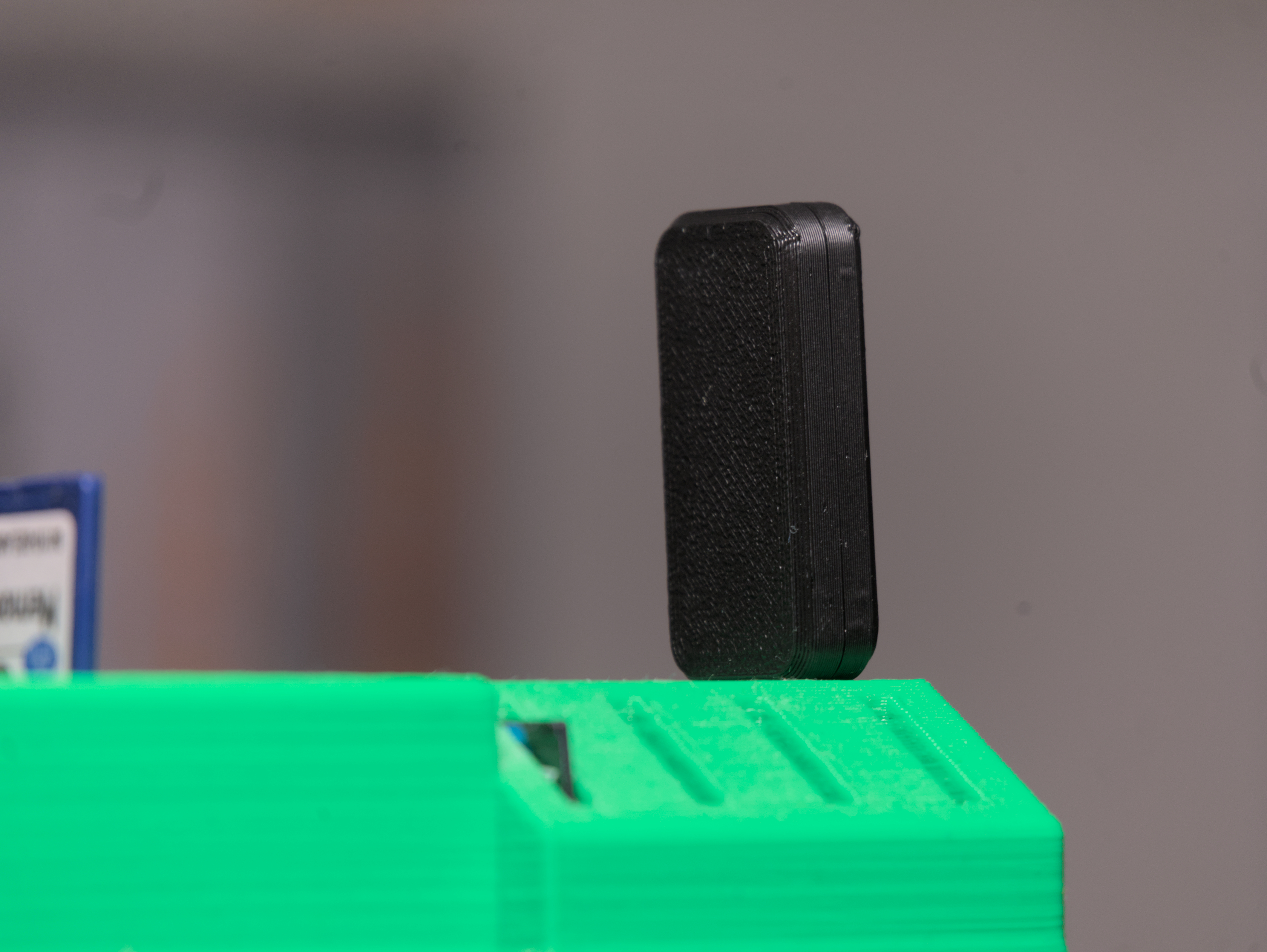 Miniatura 4 do modelo 3D ModDrive - Custom USB Drive Casing