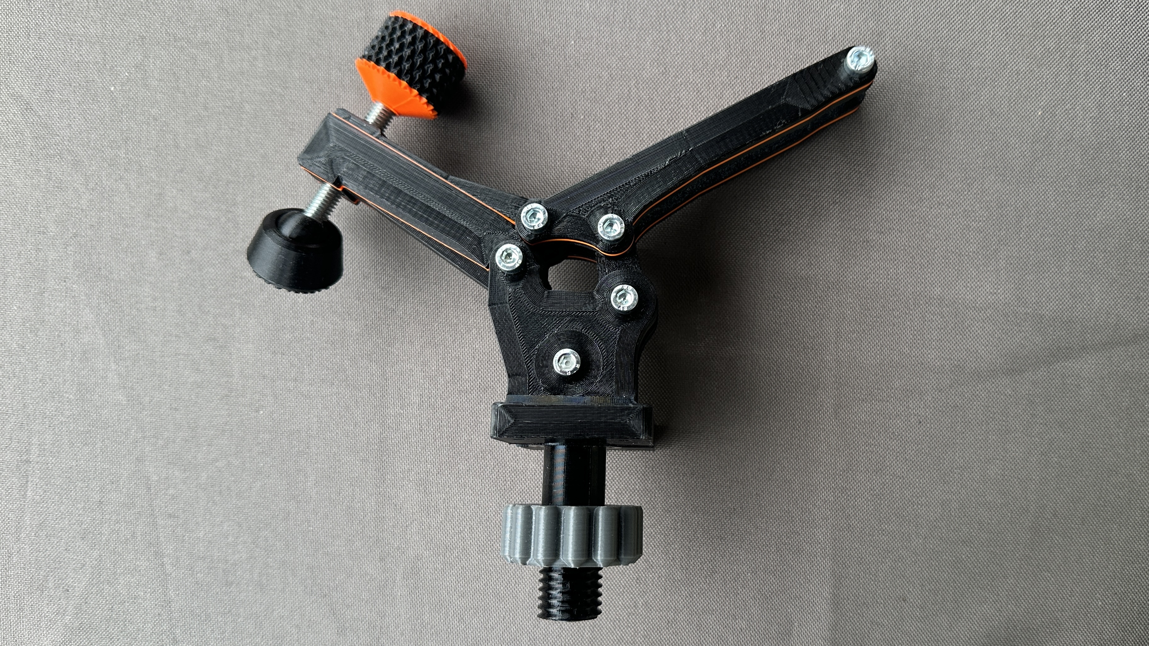 Toggle Clamp (Kniehebelspanner)