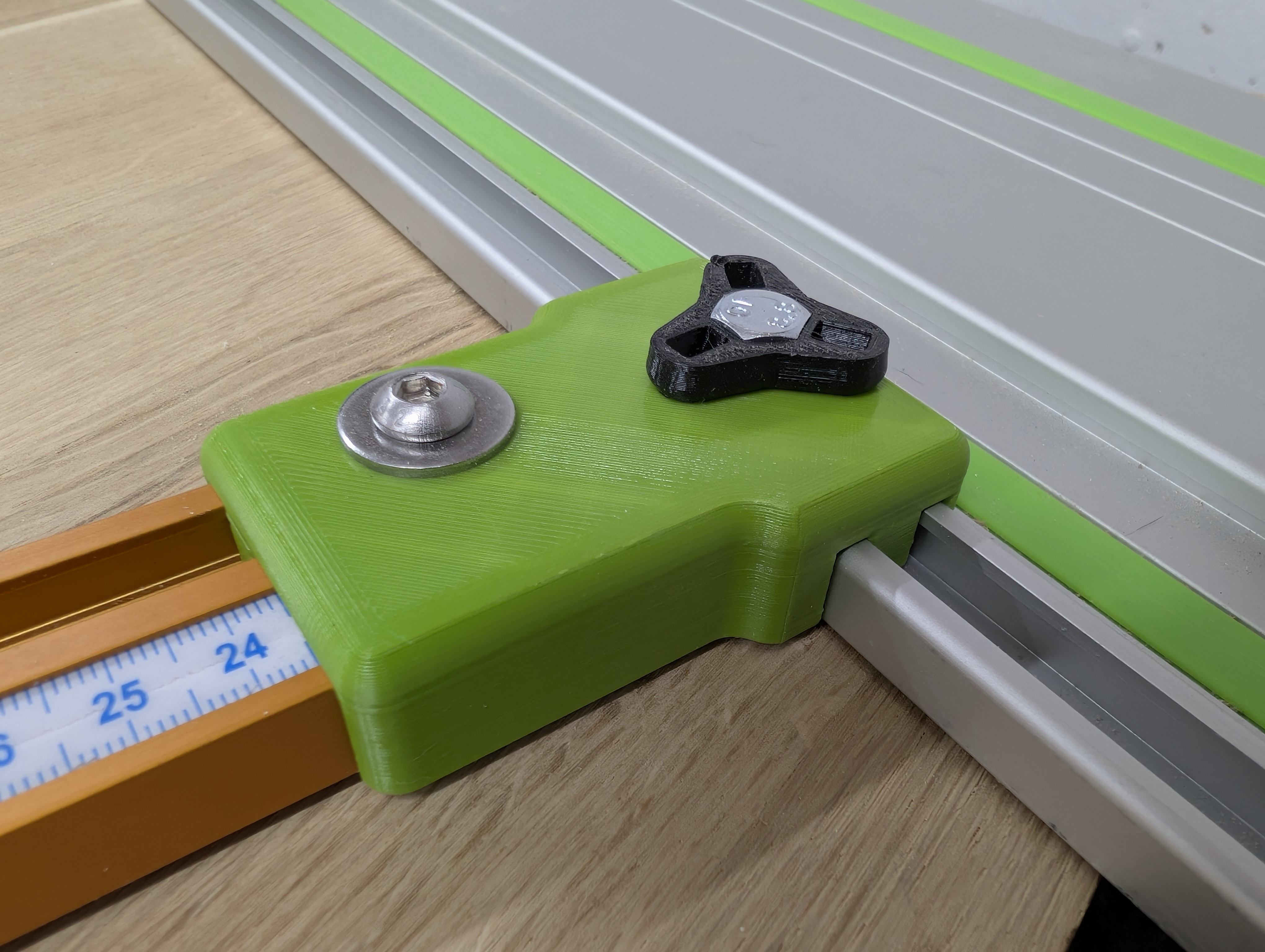 Miniatura 2 do modelo 3D Festool Track Saw Parallel Guide
