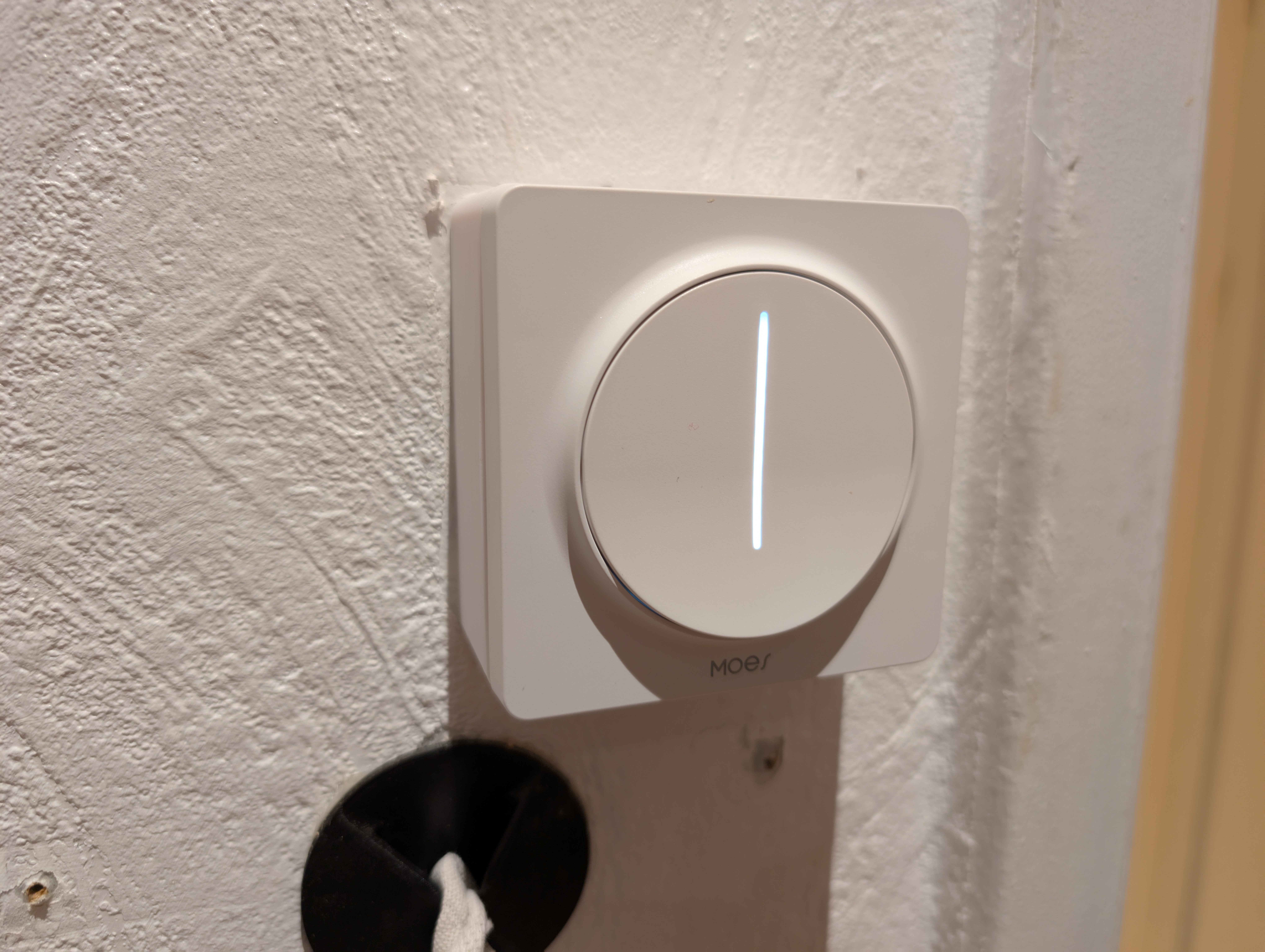 Frame for Moes Smart Zigbee dimmer (Eu)