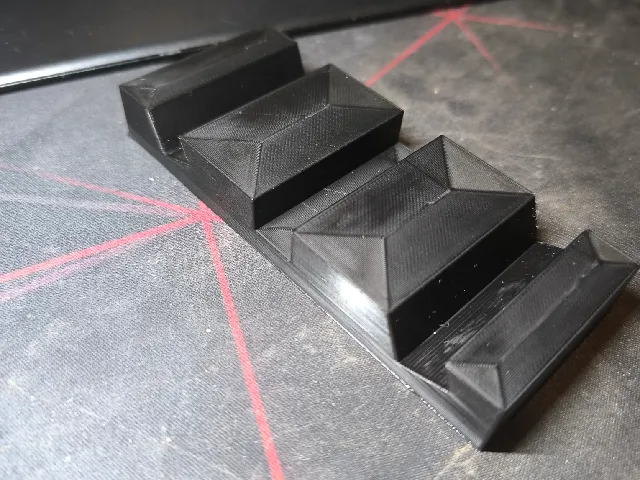 phone holder / phone stand