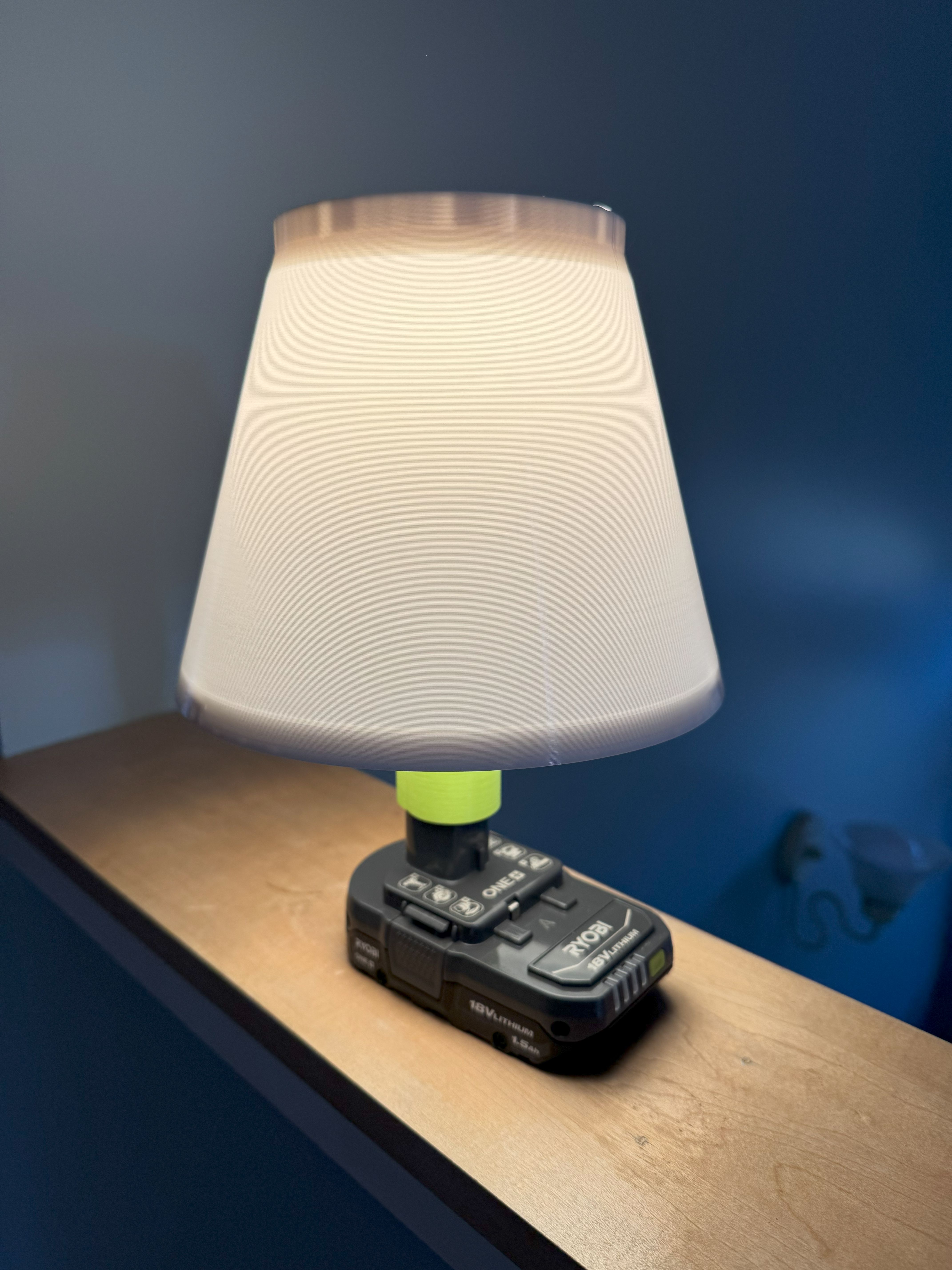 Miniatura 2 do modelo 3D Simple Basic Lamp Shade