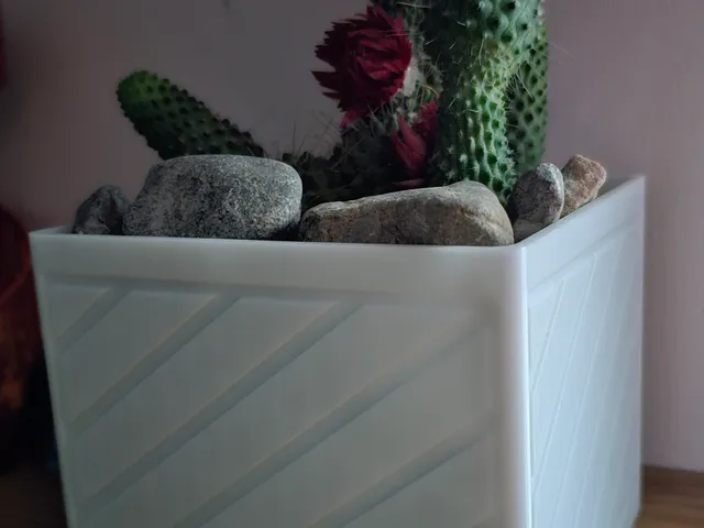 Larger square flowerpot, pot.