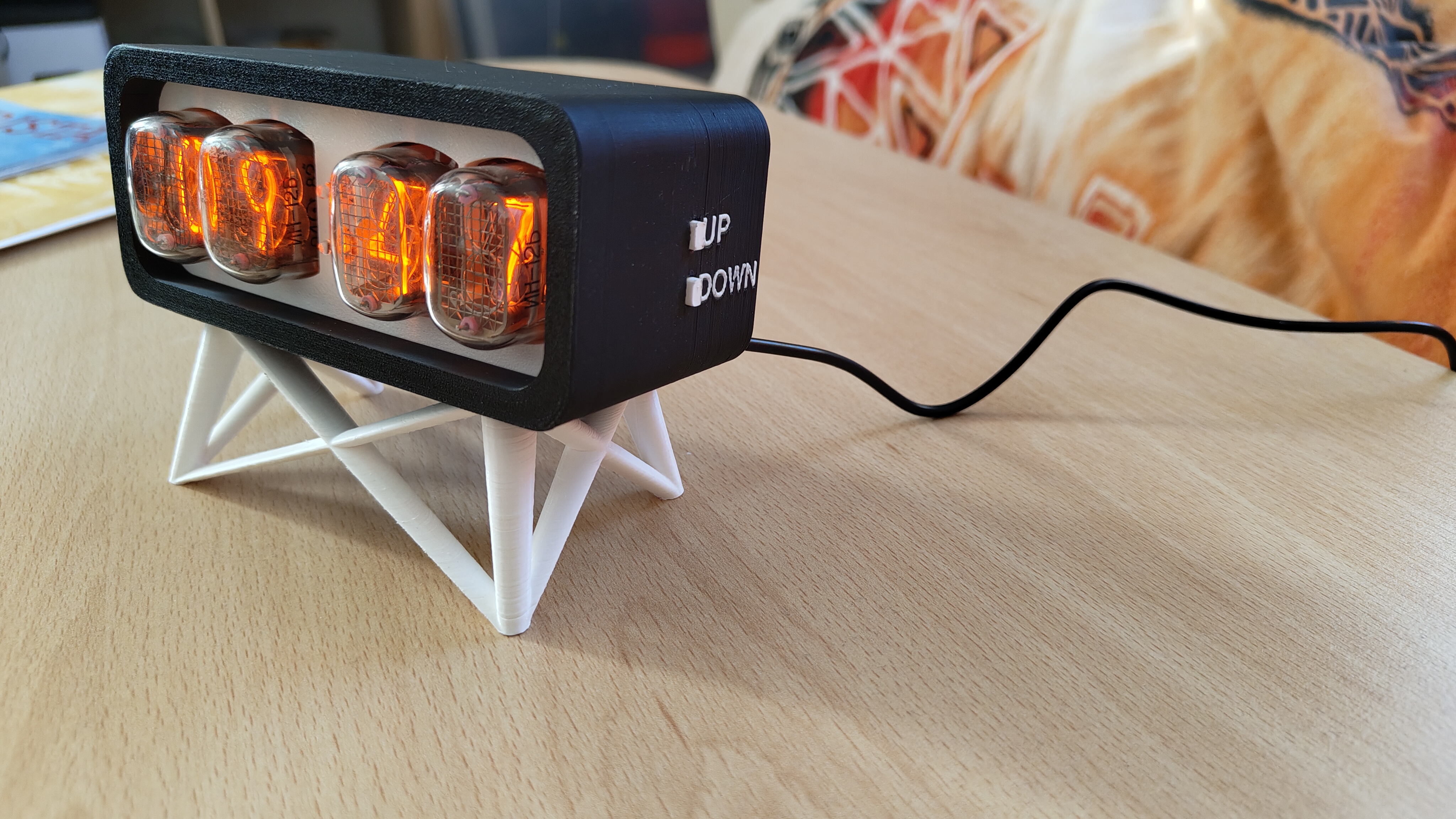 Nixie clock cover/case IN-12 — miniatura 2