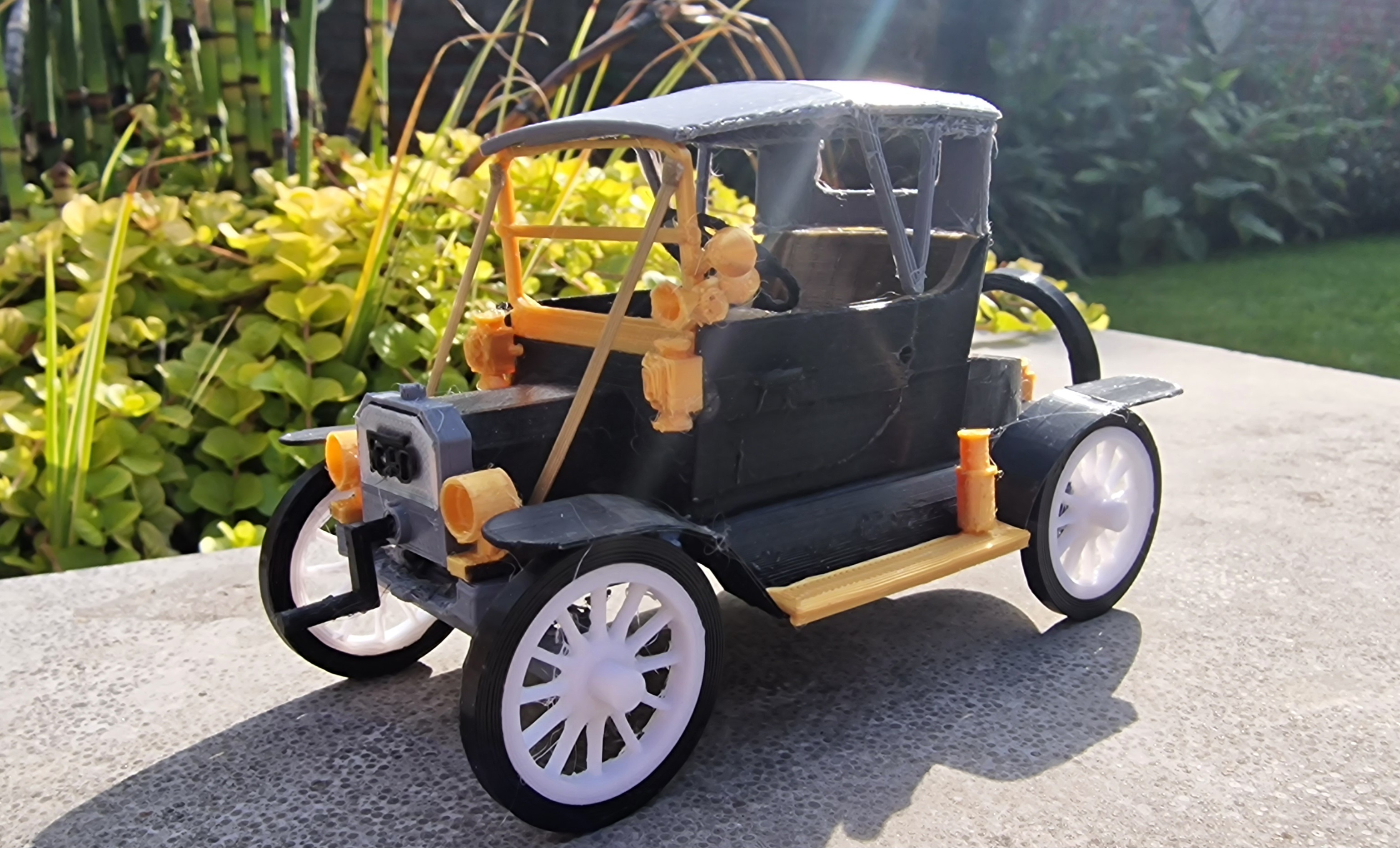 Ford model T coupe Year 1909 Designer Ed van der Heijden