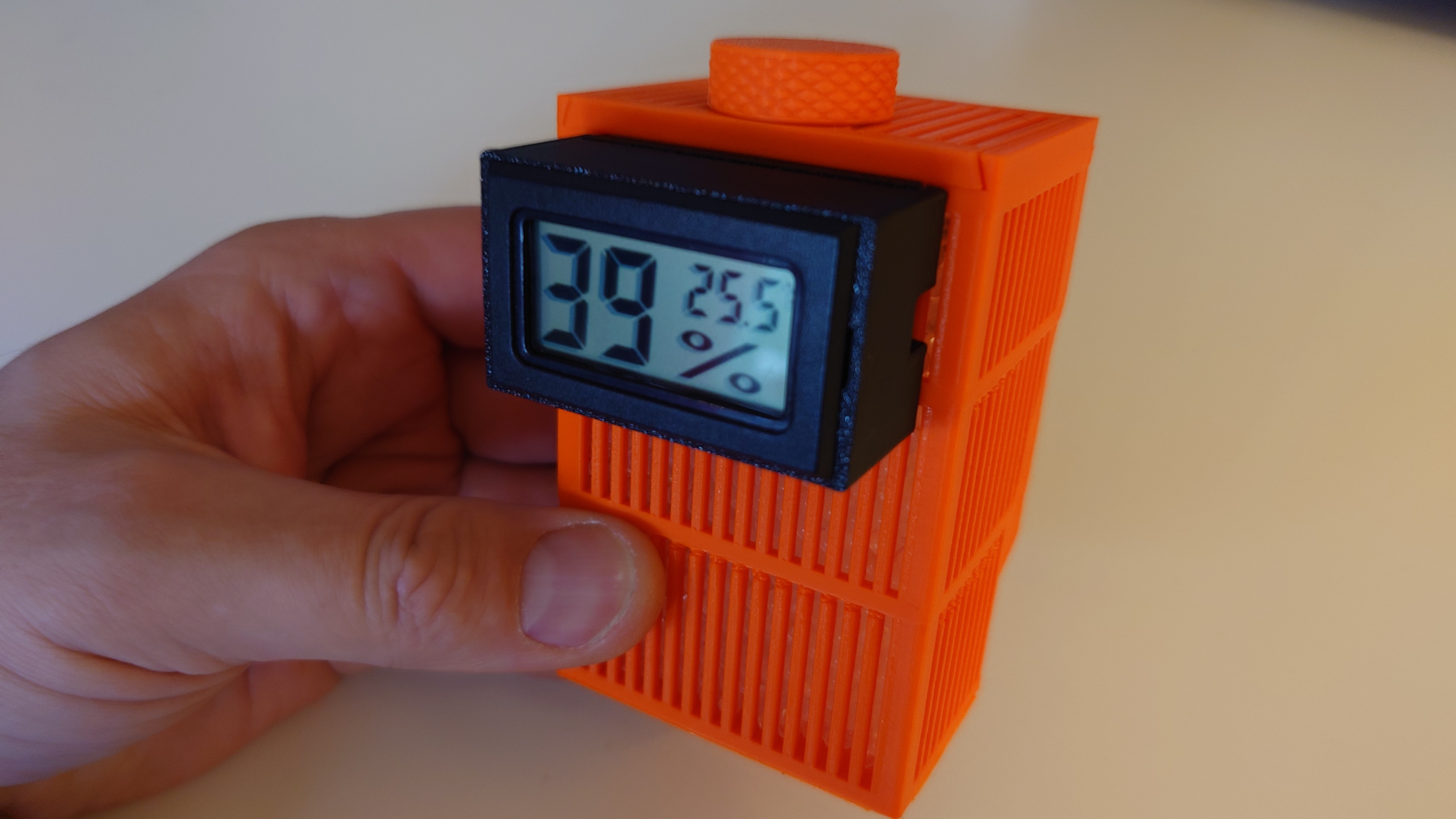 Python - Ultimate Bambu Lab AMS - Hygrometer (Rectangular) Holder for Silica Gel Box