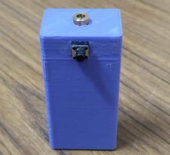Compact 9 volt battery laser pointer
