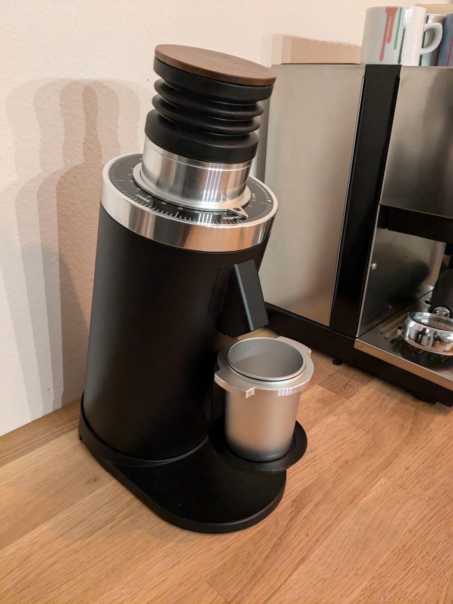 DF64 Grinder Blind Shaker / Cup Holder - 74 mm (MHW-3BOMBER Dosing Funnel) — thumbnail 3