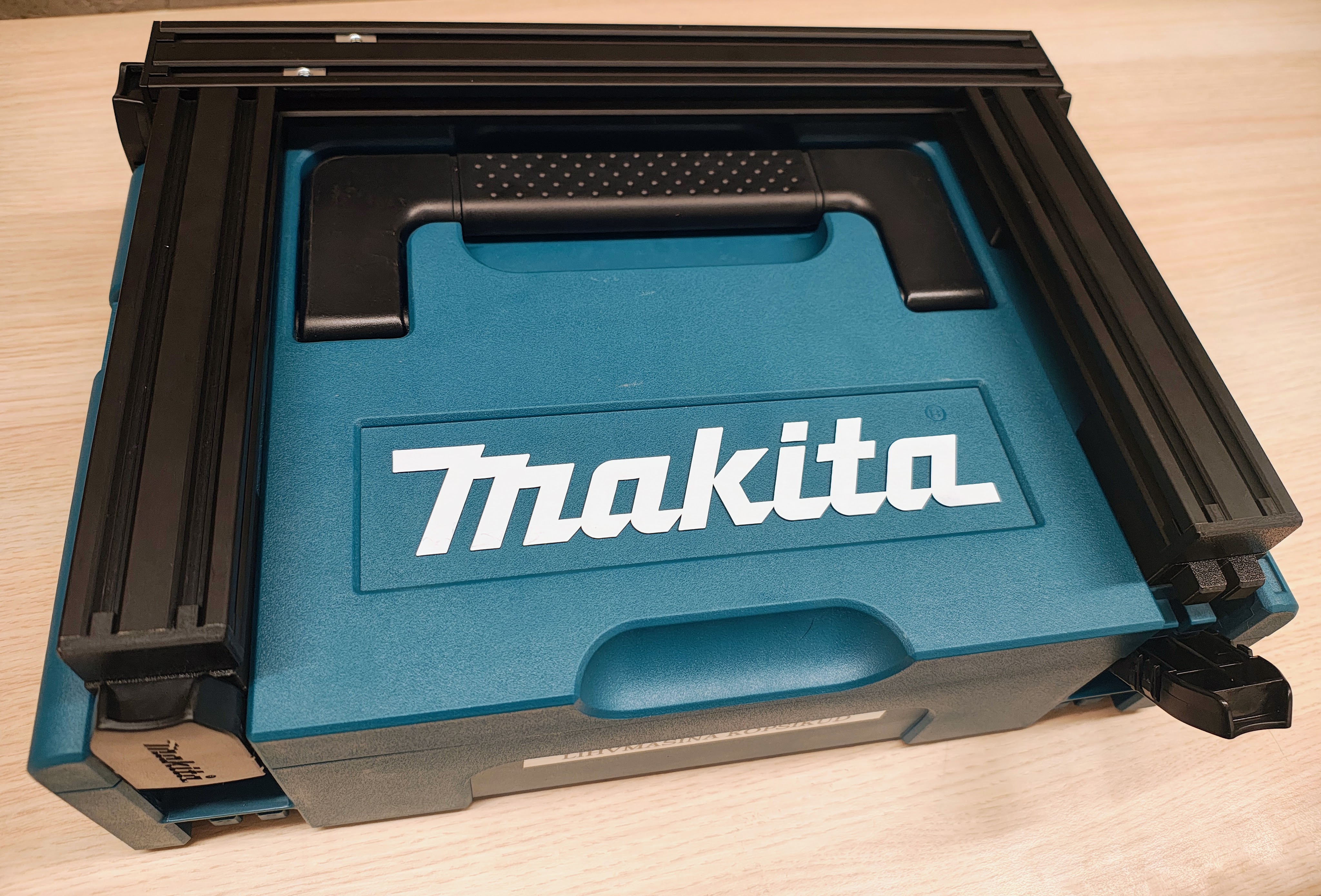 Makita MakPac 2040 clip-on top frame