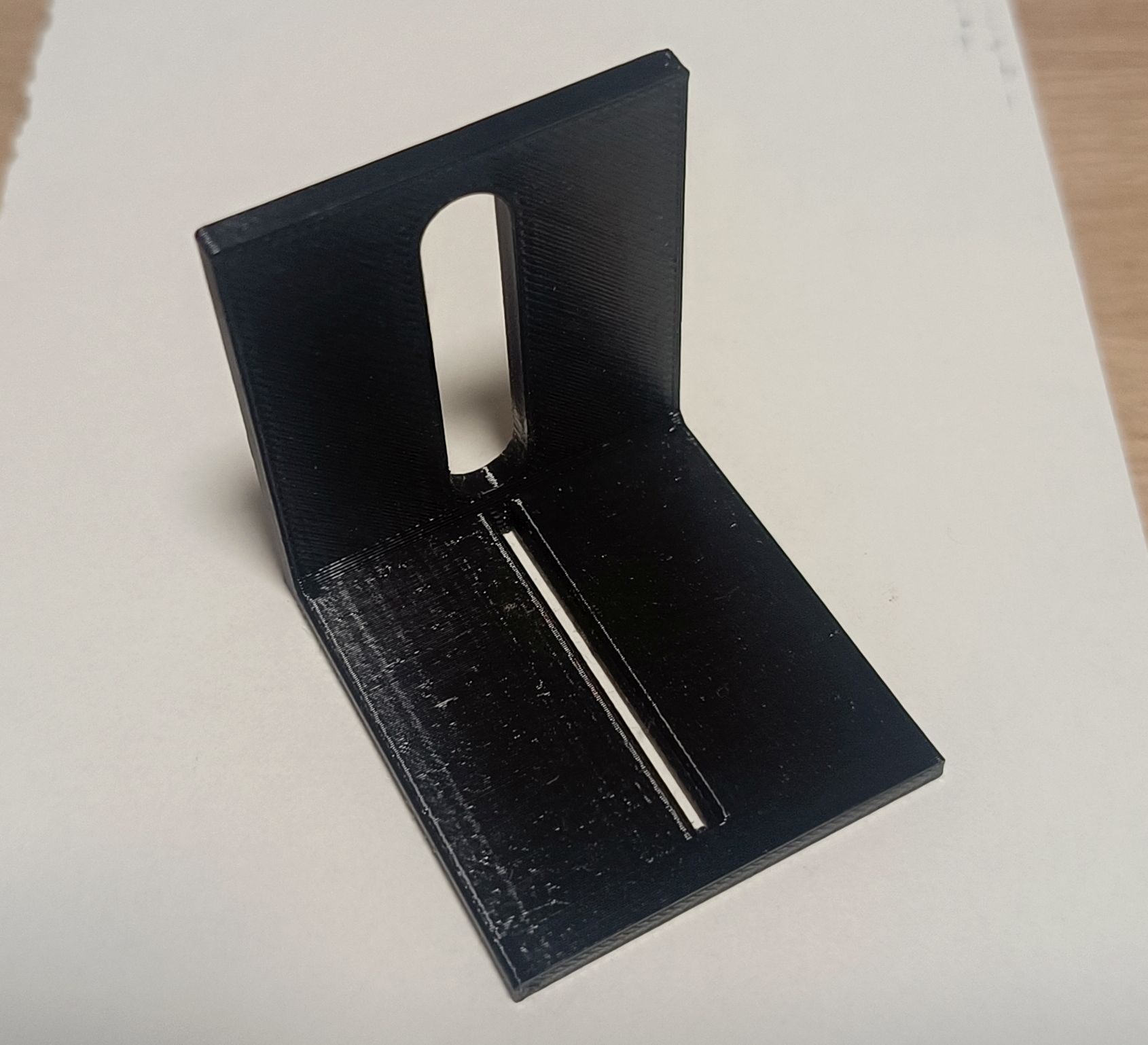 Marking tool for wooden dowels