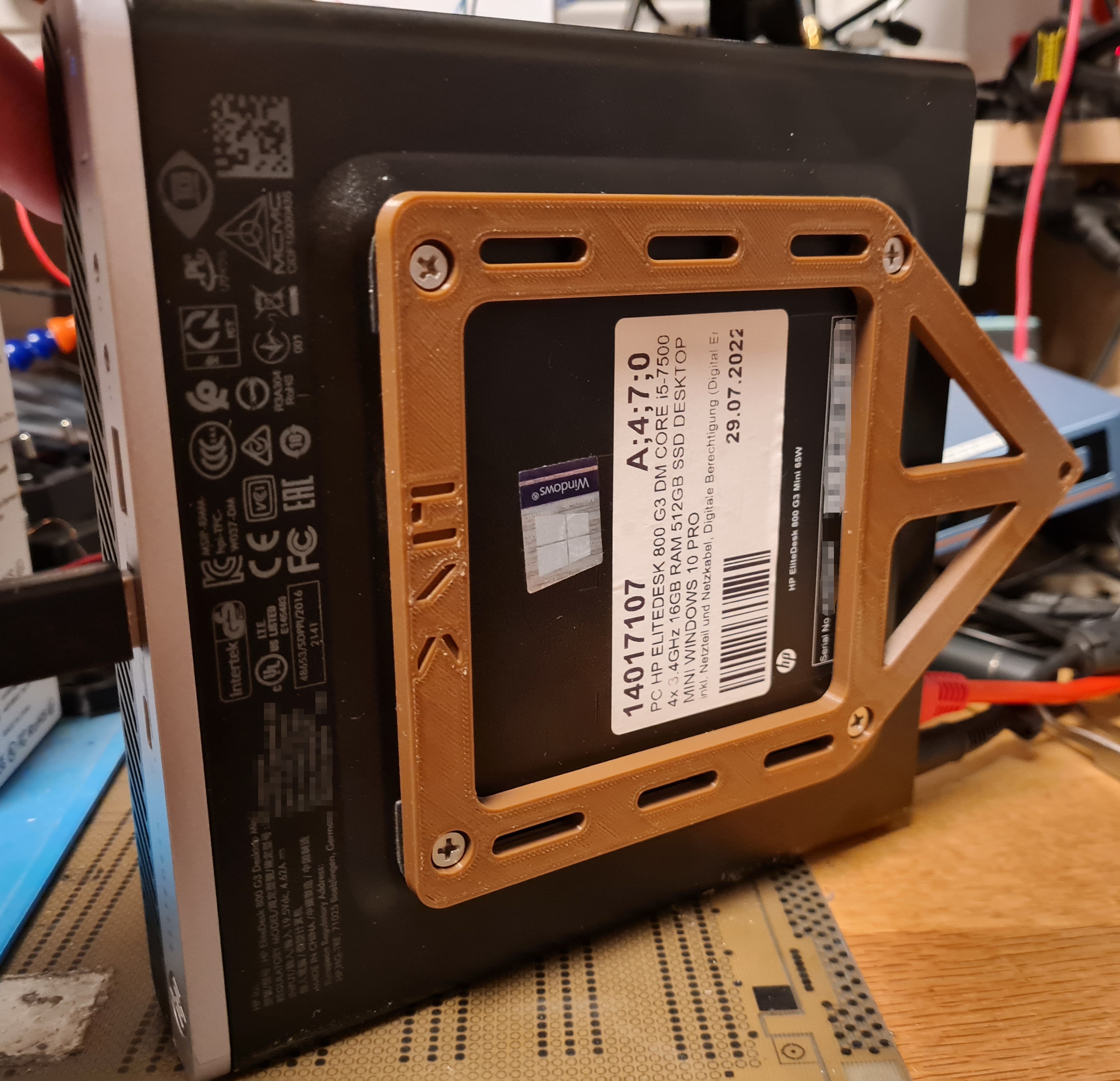 Mini-PC VESA wall mount (10 cm)