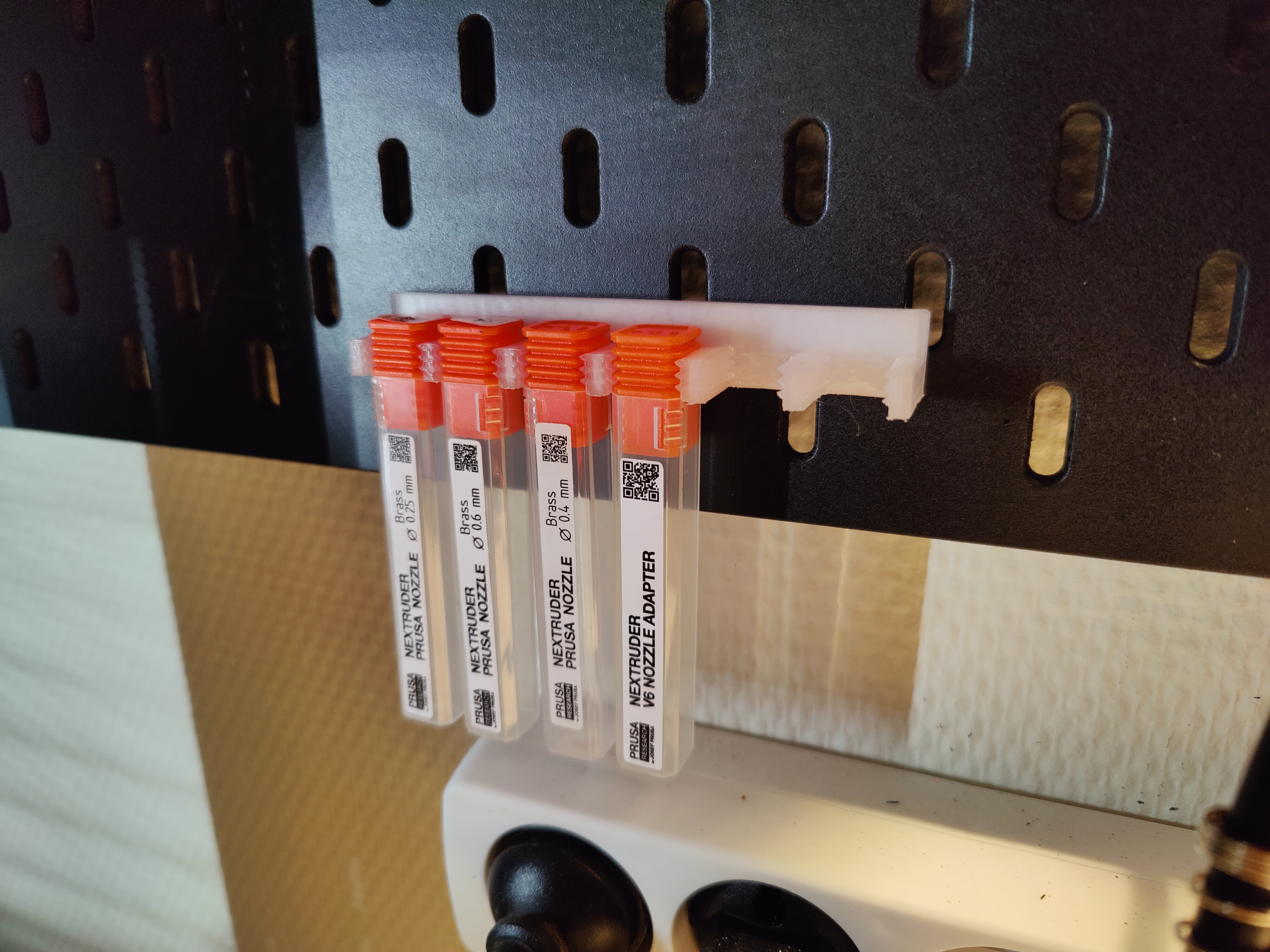 Nextruder Nozzle Case holder for Skadis