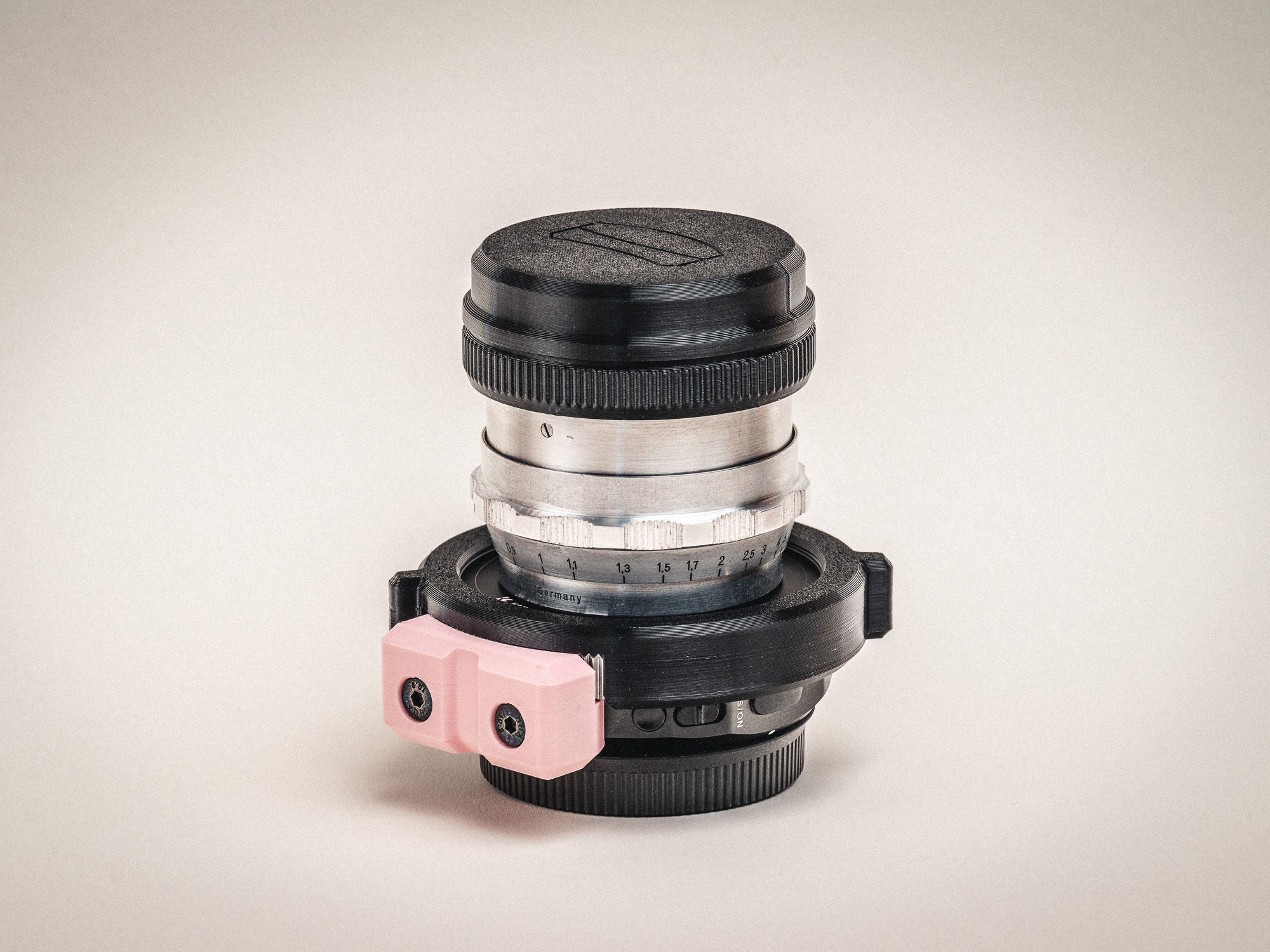 Metabones Speed Booster T Cine Ultra EF - E mount Lens Support