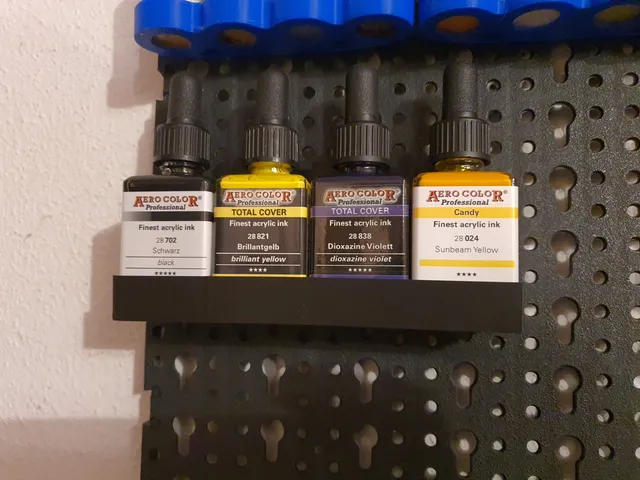 Pegboard Halter für Schmincke Aeroclor