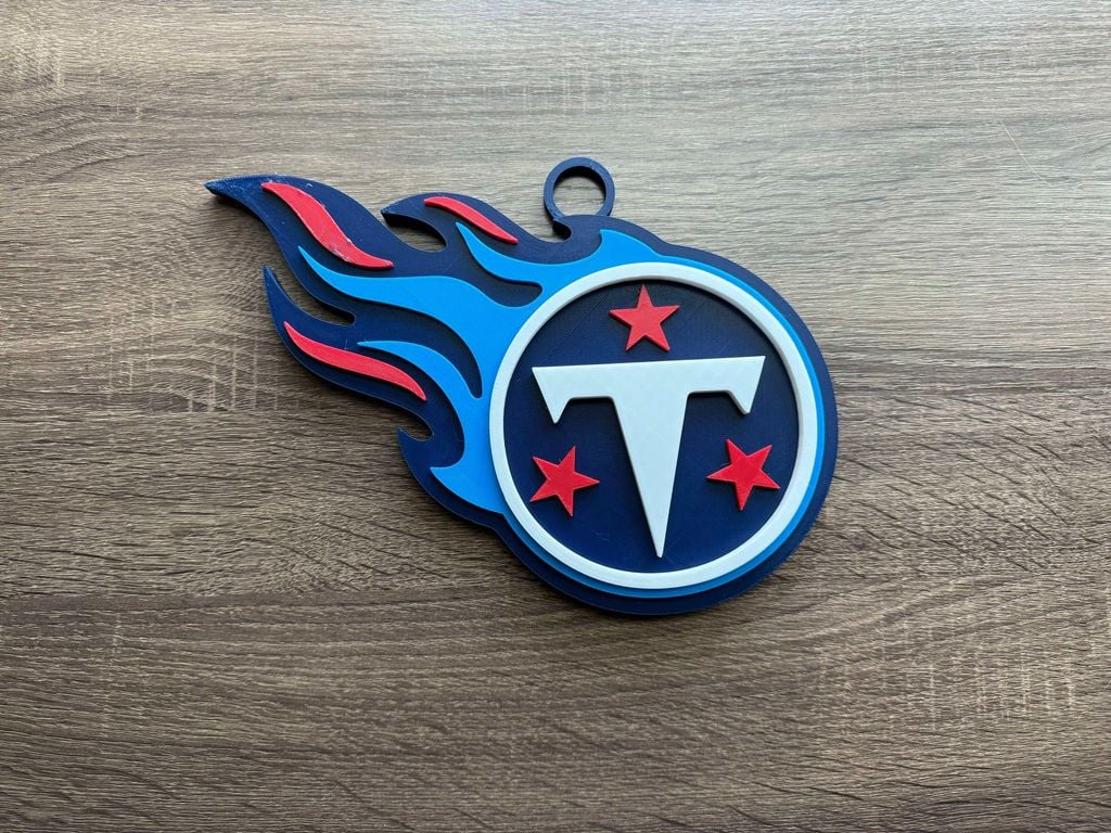 Tennessee Titans Oversized Necklace, Pendant