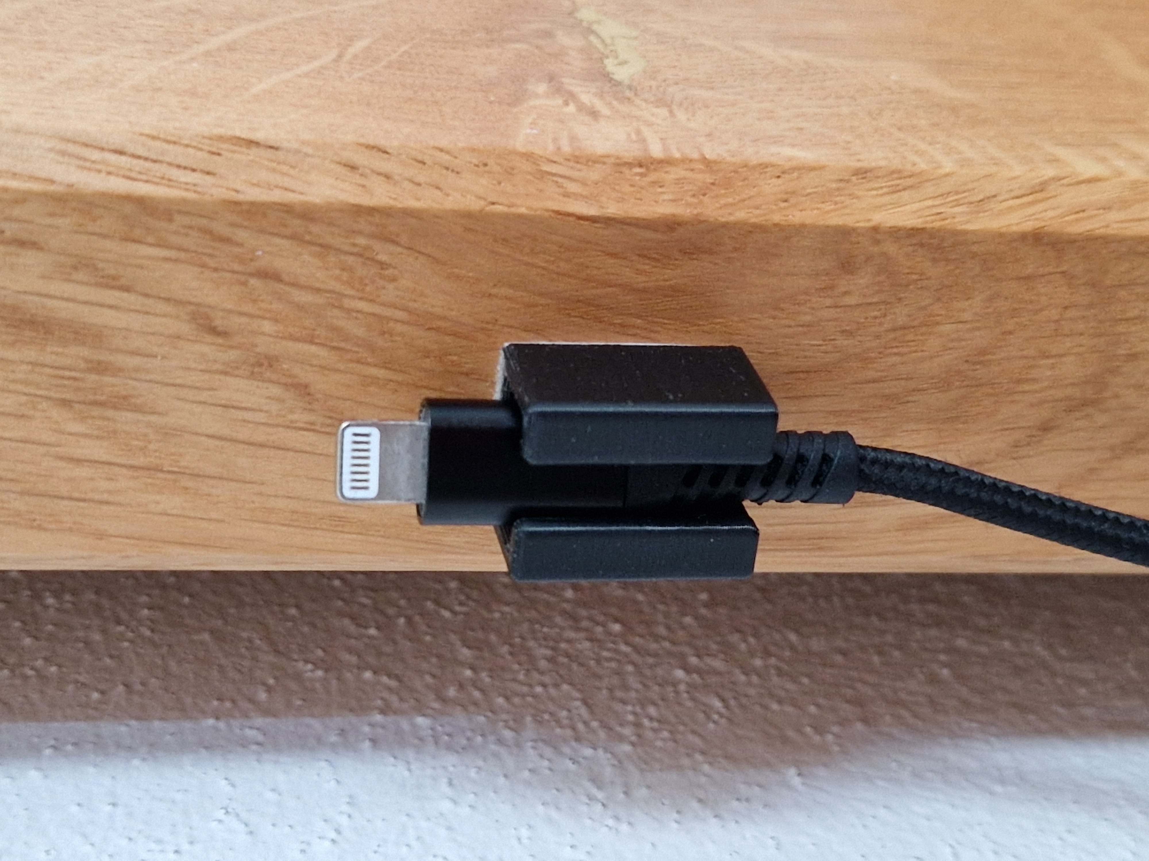 Lightning cable holder