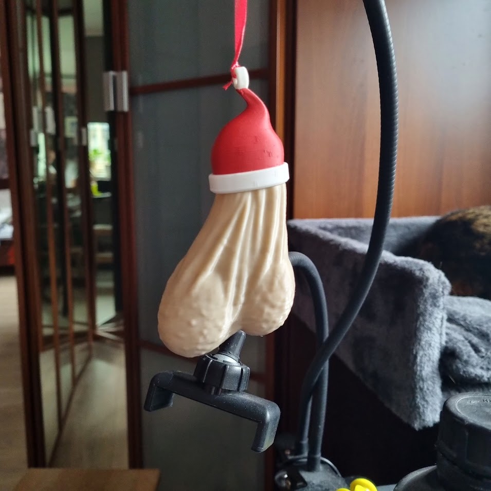 Santas Balls