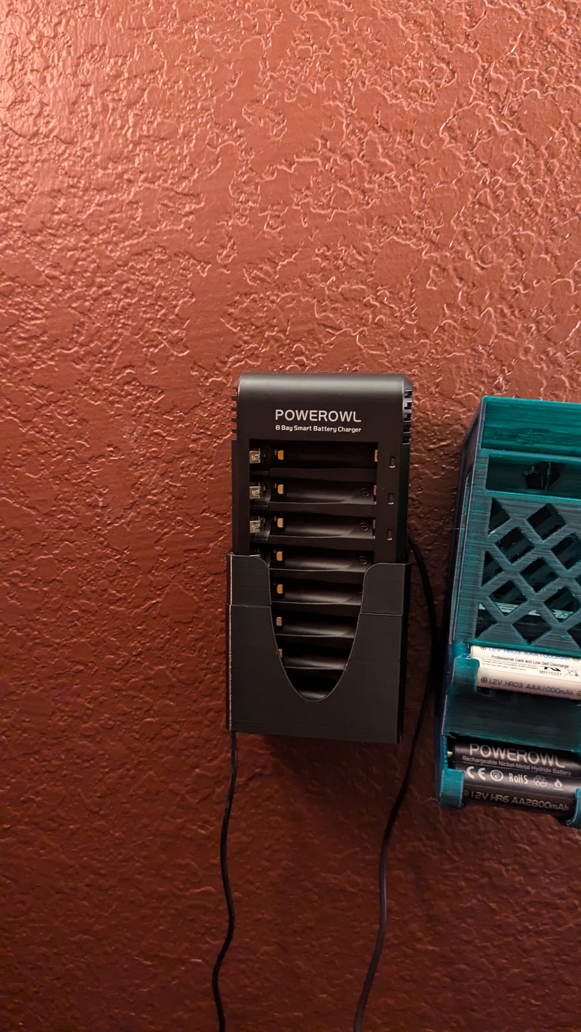 PowerOwl USB rechargable battery