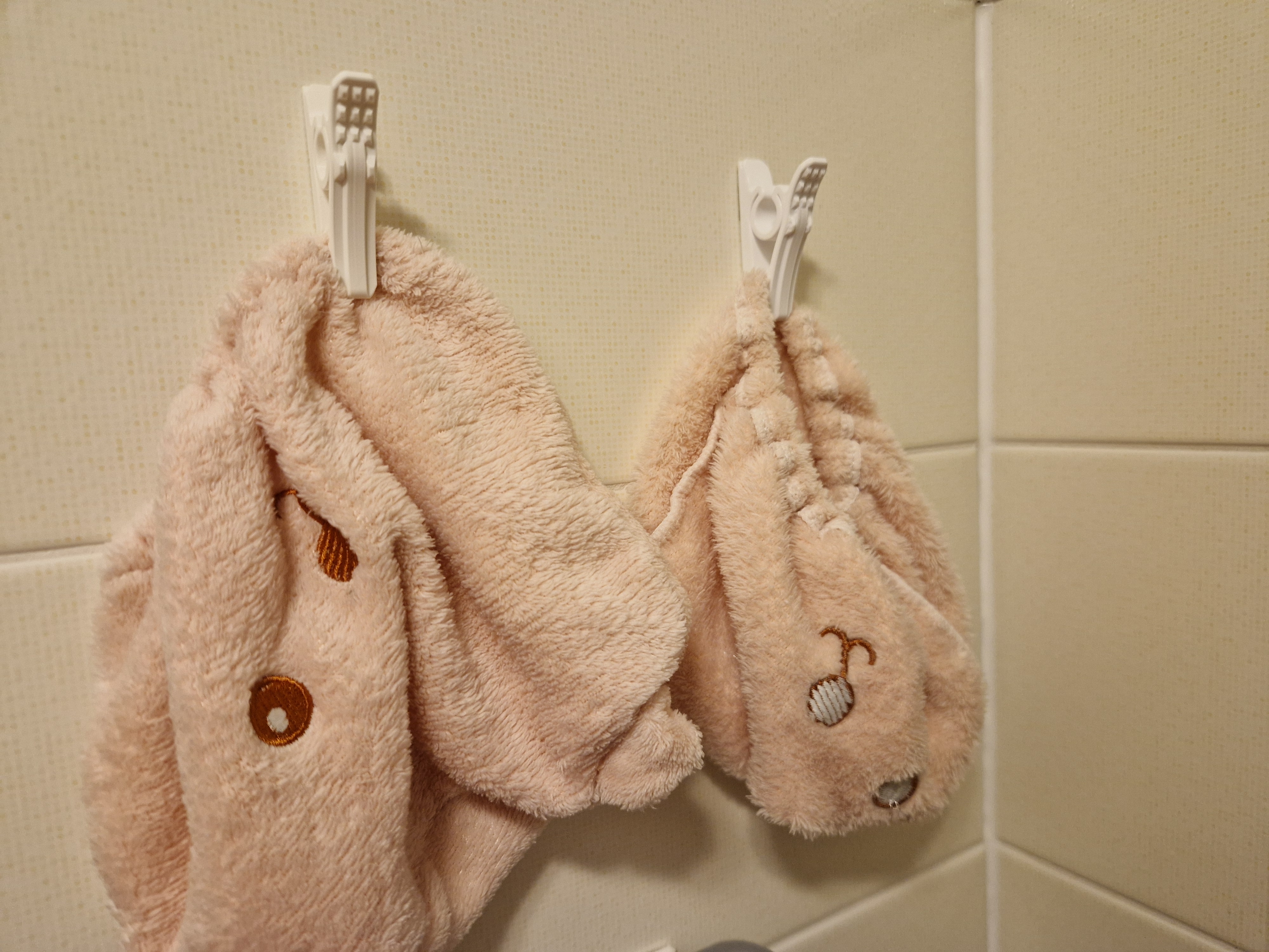 Crocodile clip - wall mount — miniatura 2