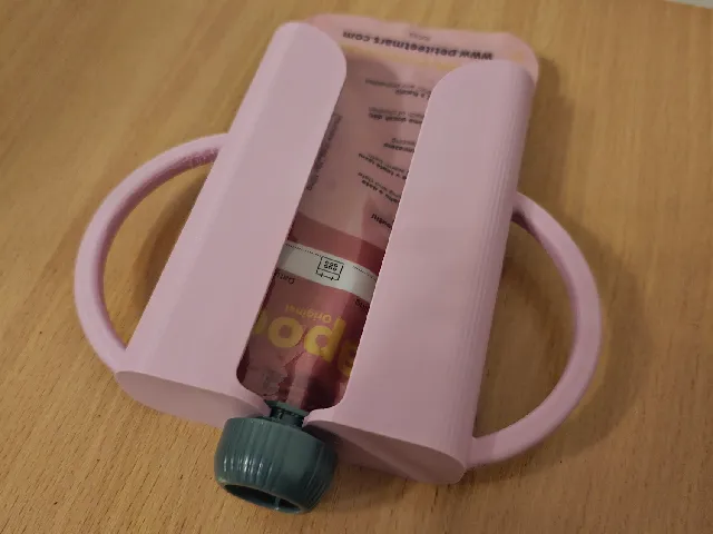 Držák na kapsičku pro děti Papoo . Pocket holder for children