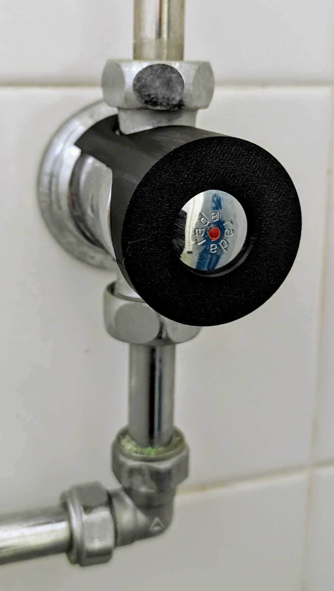 Rada Push-button shower button-pusher — thumbnail 2