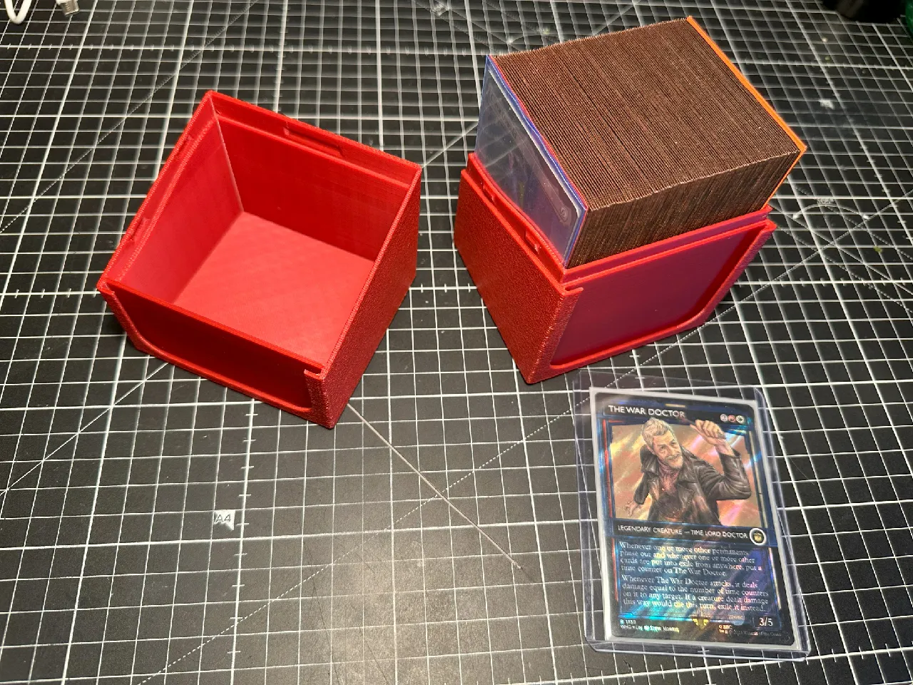 MTG 100+ Commander Deckbox with toploader in front by Rinjamin ...