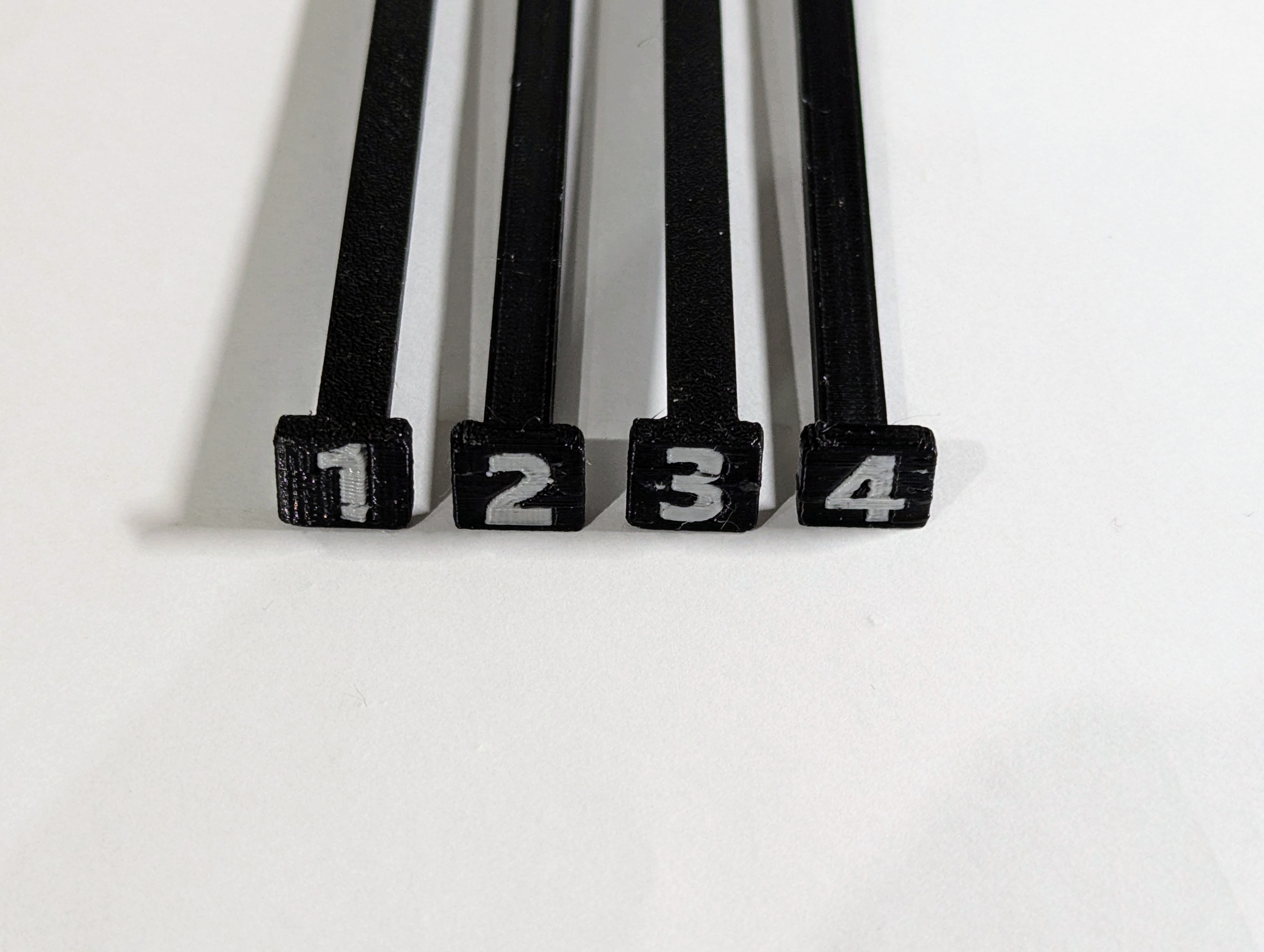 (Colored Numbers) Prusa Mk3/4, Bambu X1C, P1, A1 Build Plate holder with eject button