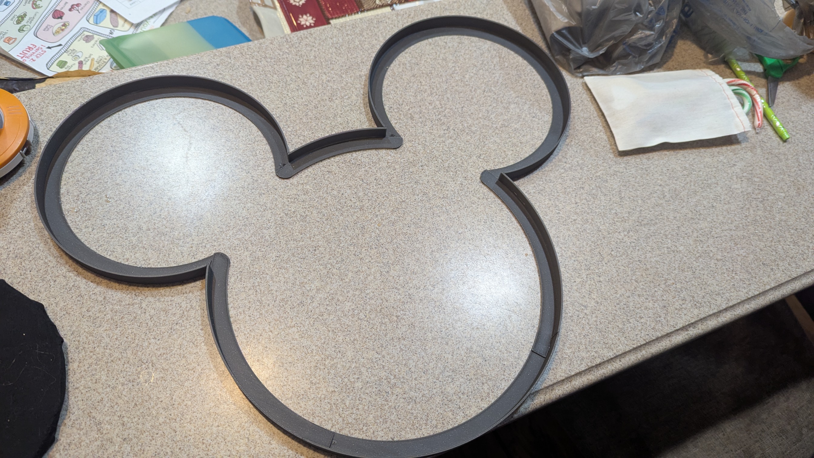 Disney Pin Frame — thumbnail 2