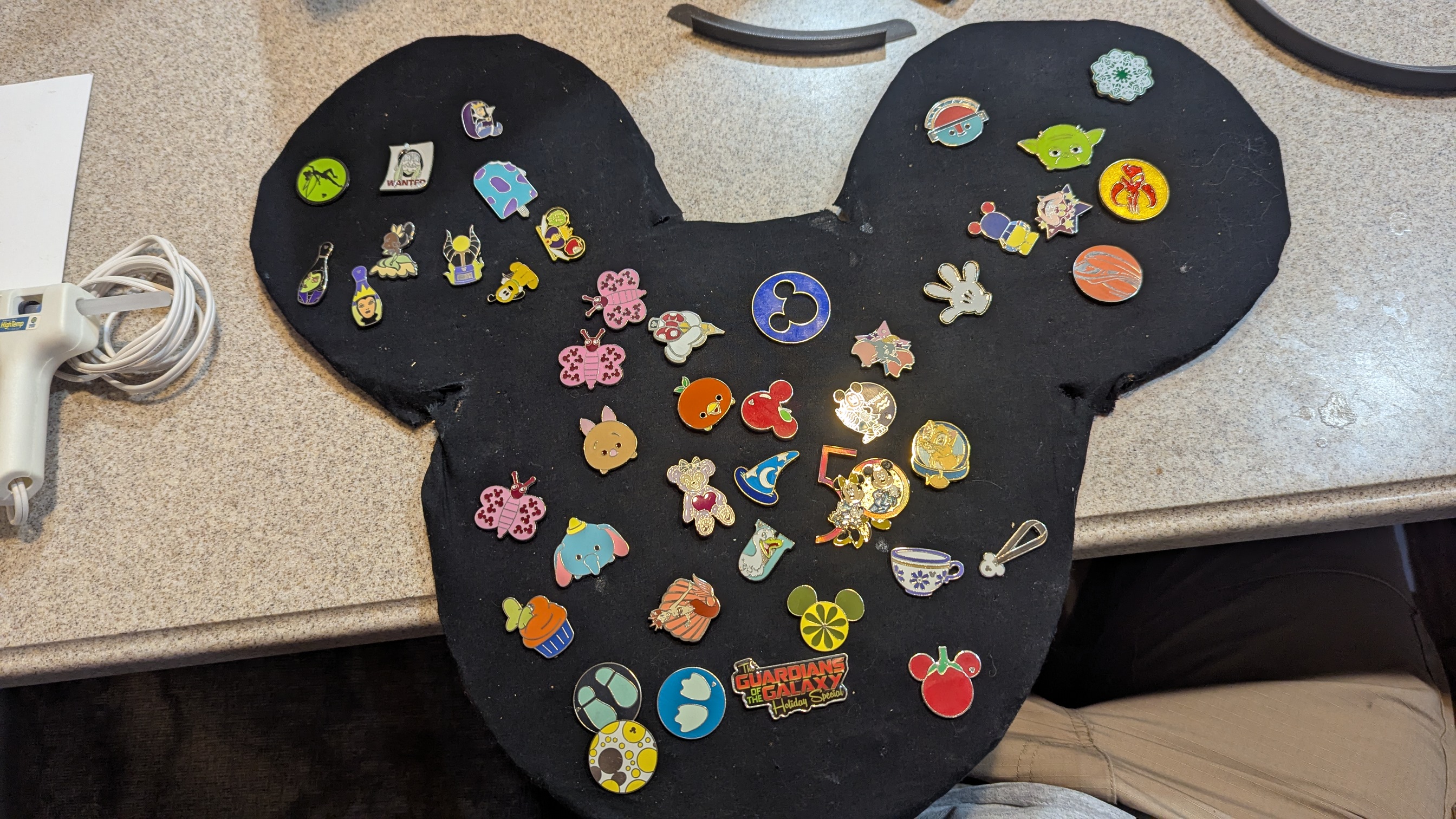 Disney Pin Frame — thumbnail 3