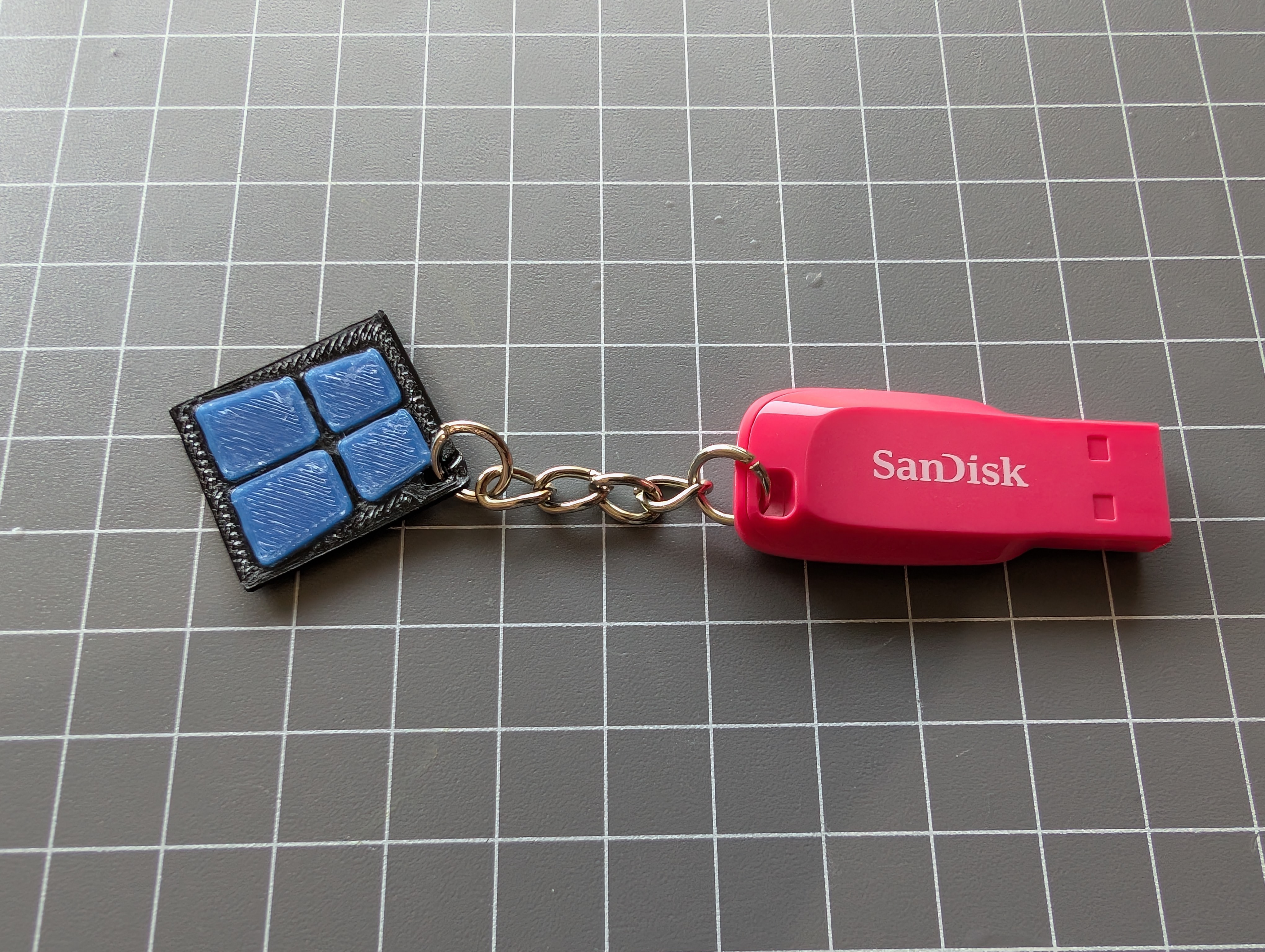 Usb stick keyrings windows 11 by bigben7911 download free stl model