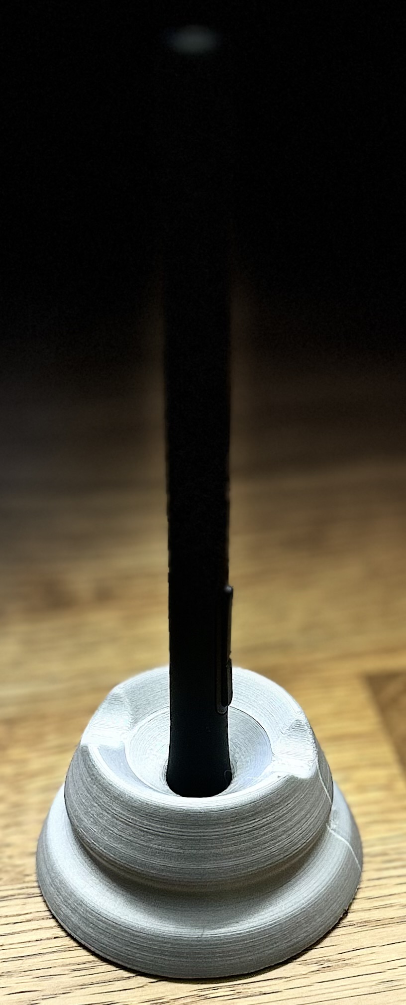 Halter für den Schreibtisch für den Stift des Wacom Intous - Tablet by ...