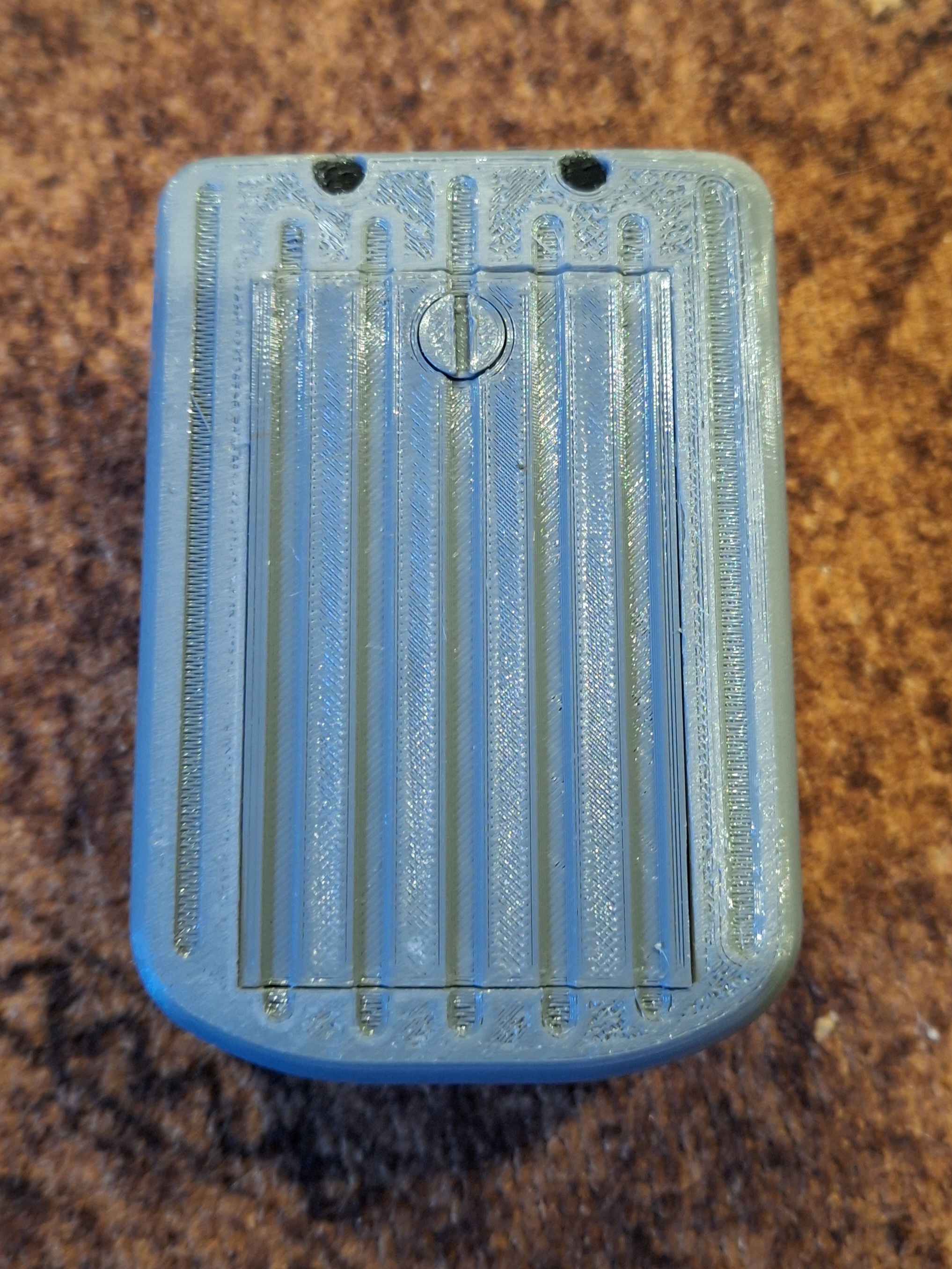 Hot-swappable 2x18650 battery T-Deck
