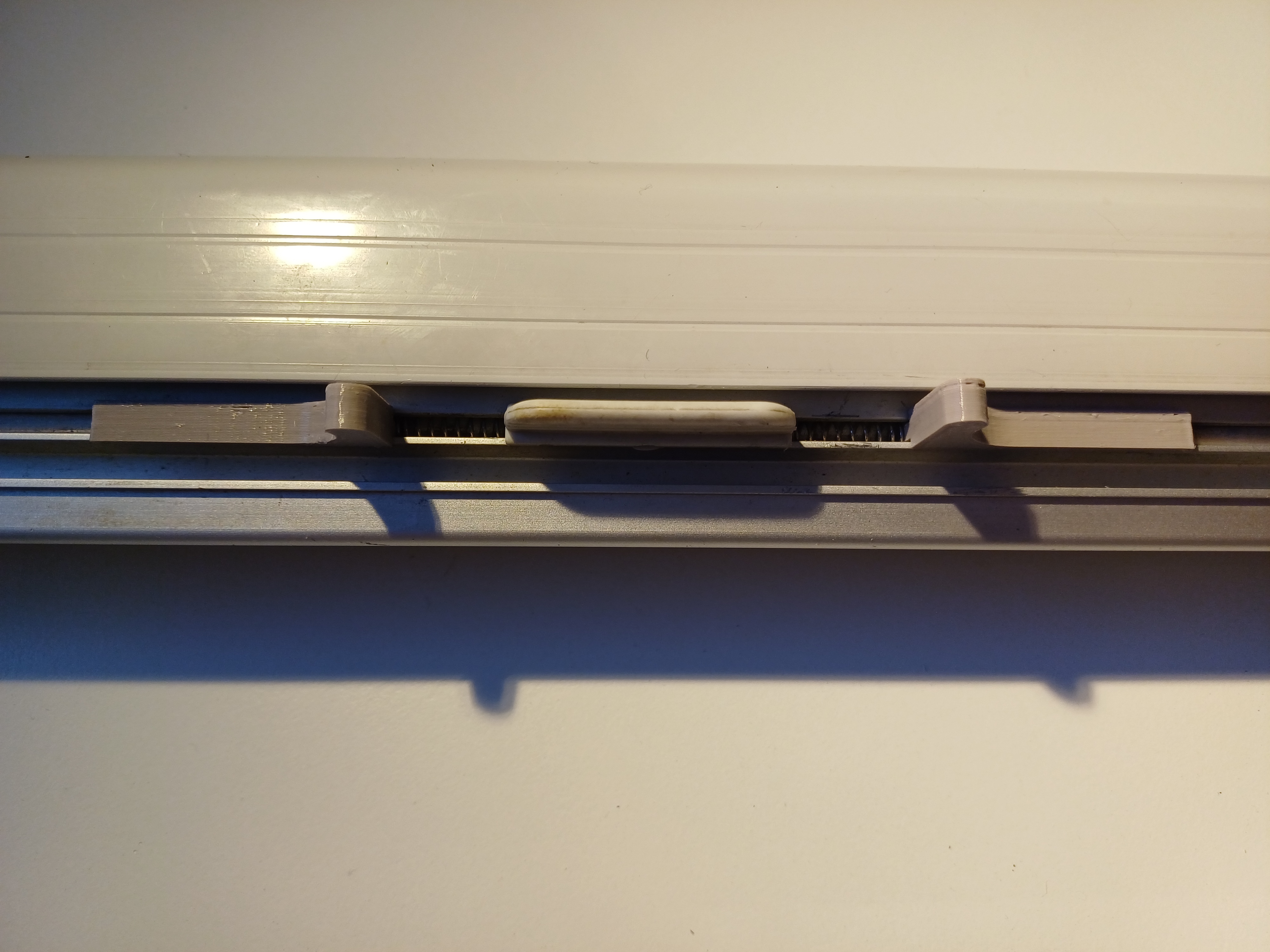 Miniatura 5 do modelo 3D Sliders Camper Window Screen - Replacement.