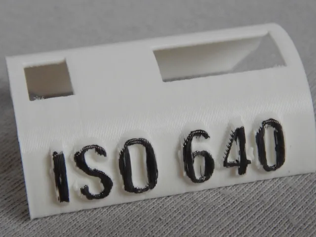 Schablone für DX-Code ISO 640; Template for DX code ISO 640