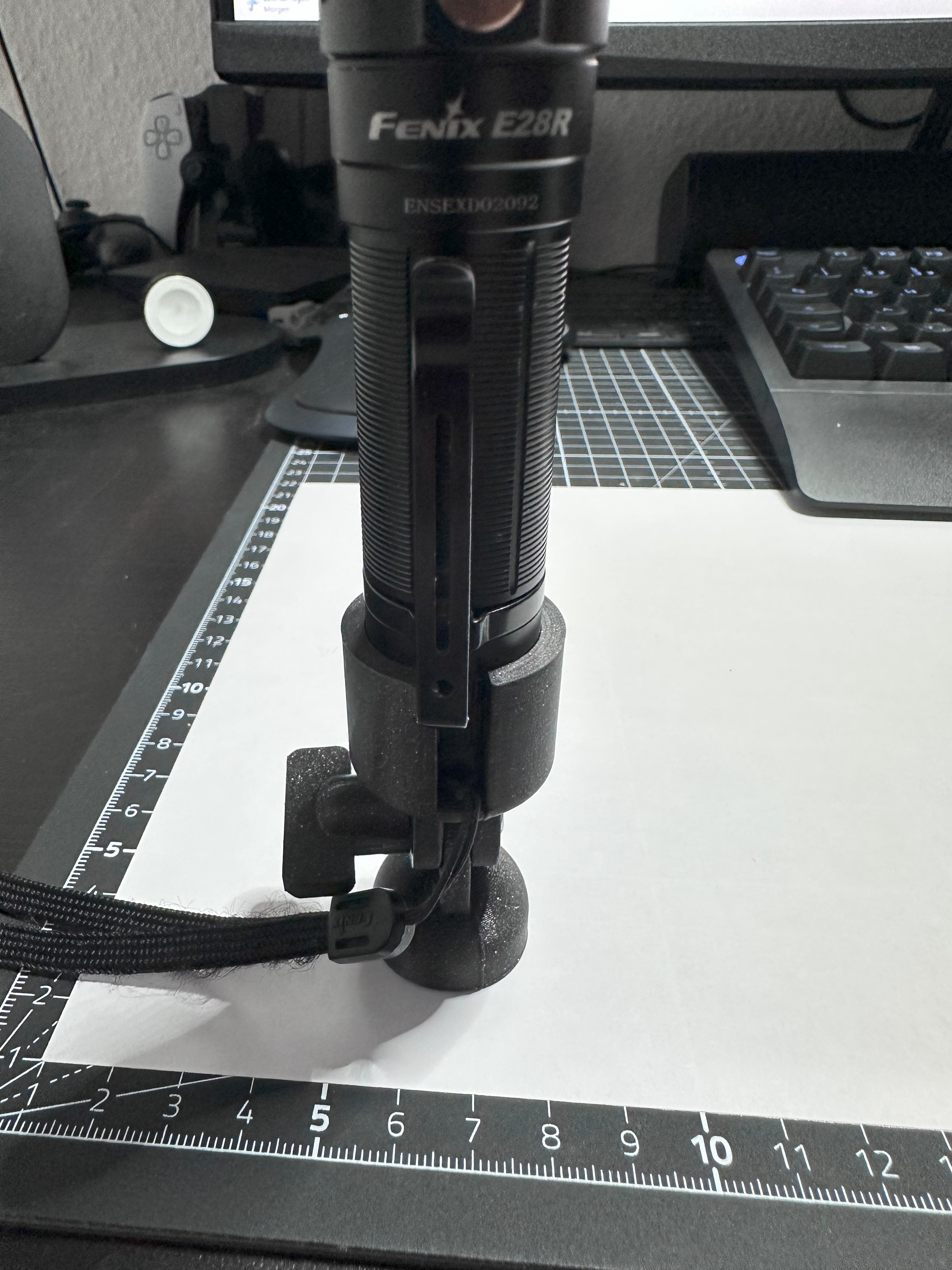 Magnetische Halterung für Fenix E28R (nicht V2.0)
