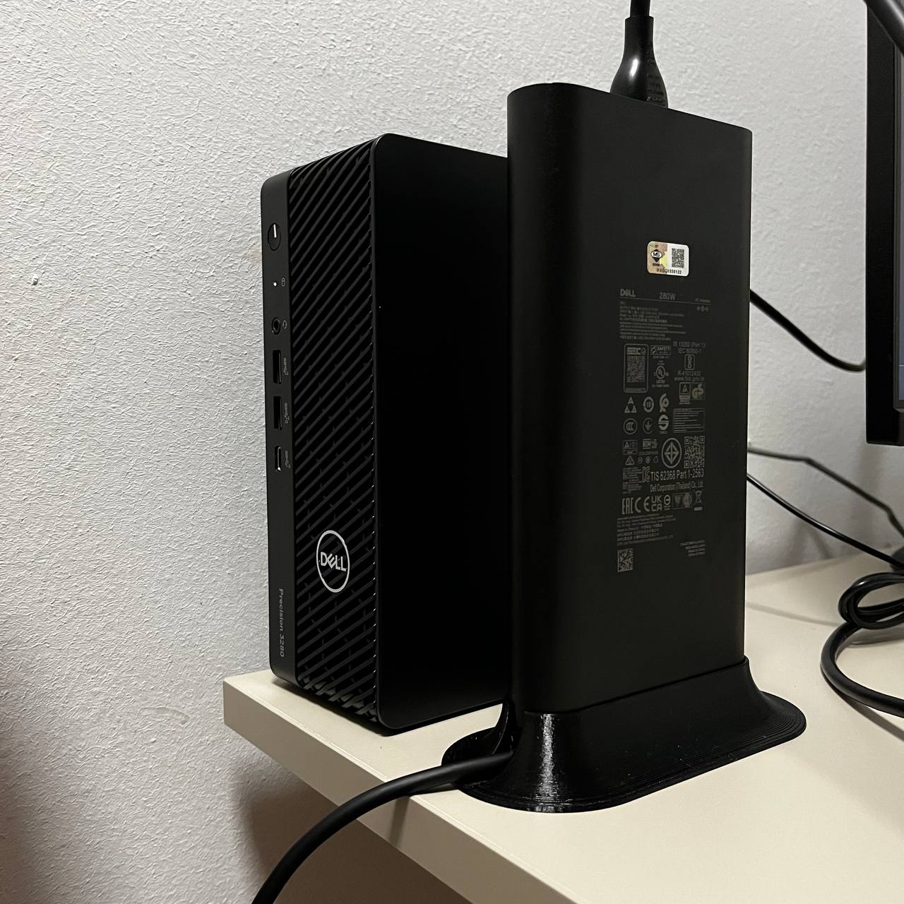 Dell 280W AC Adapter 0T7MK3 Vertical Stand