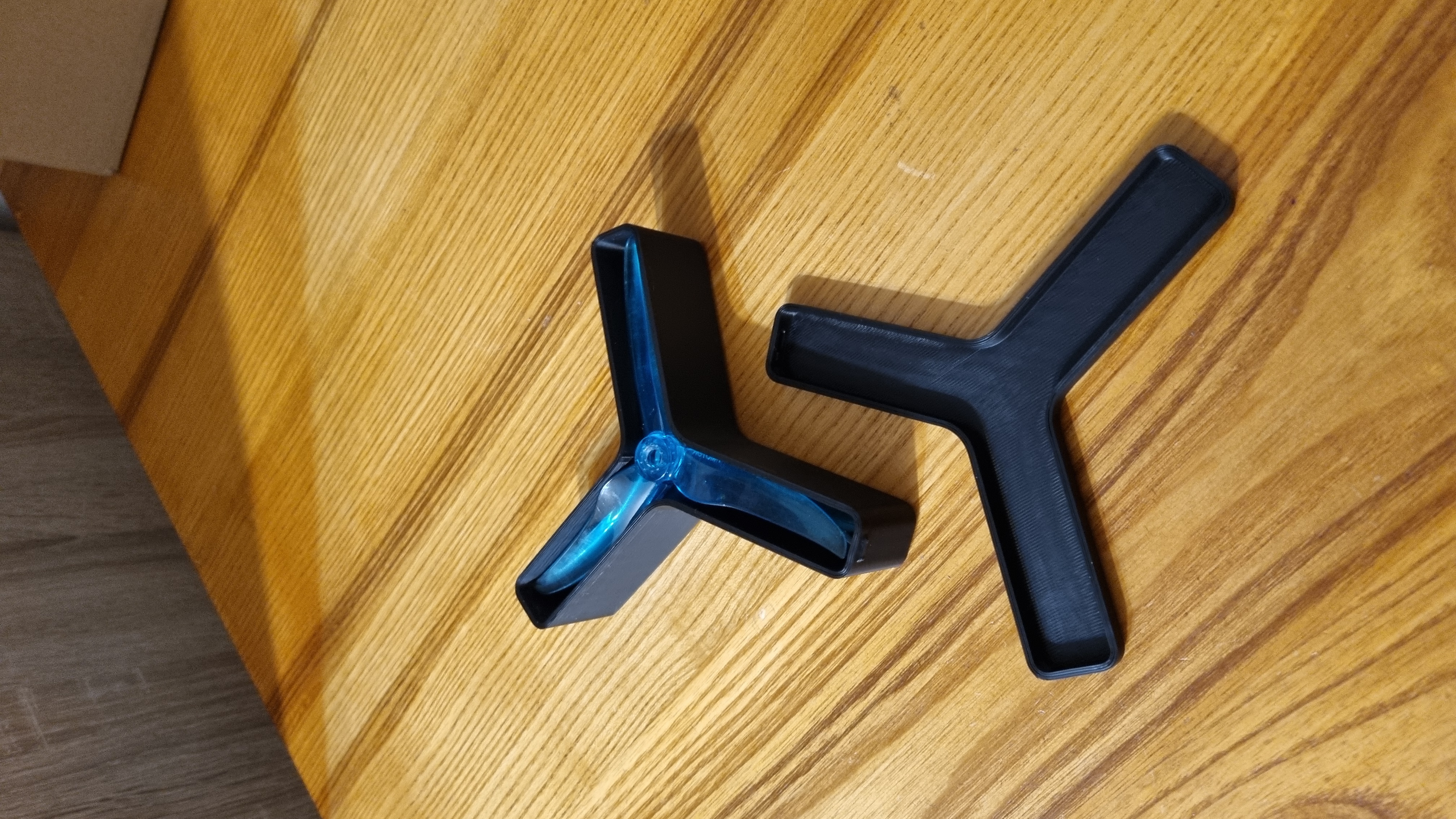 FPV dron 5" propellers box (for 4 props) ver1, ver2 — miniatura 3