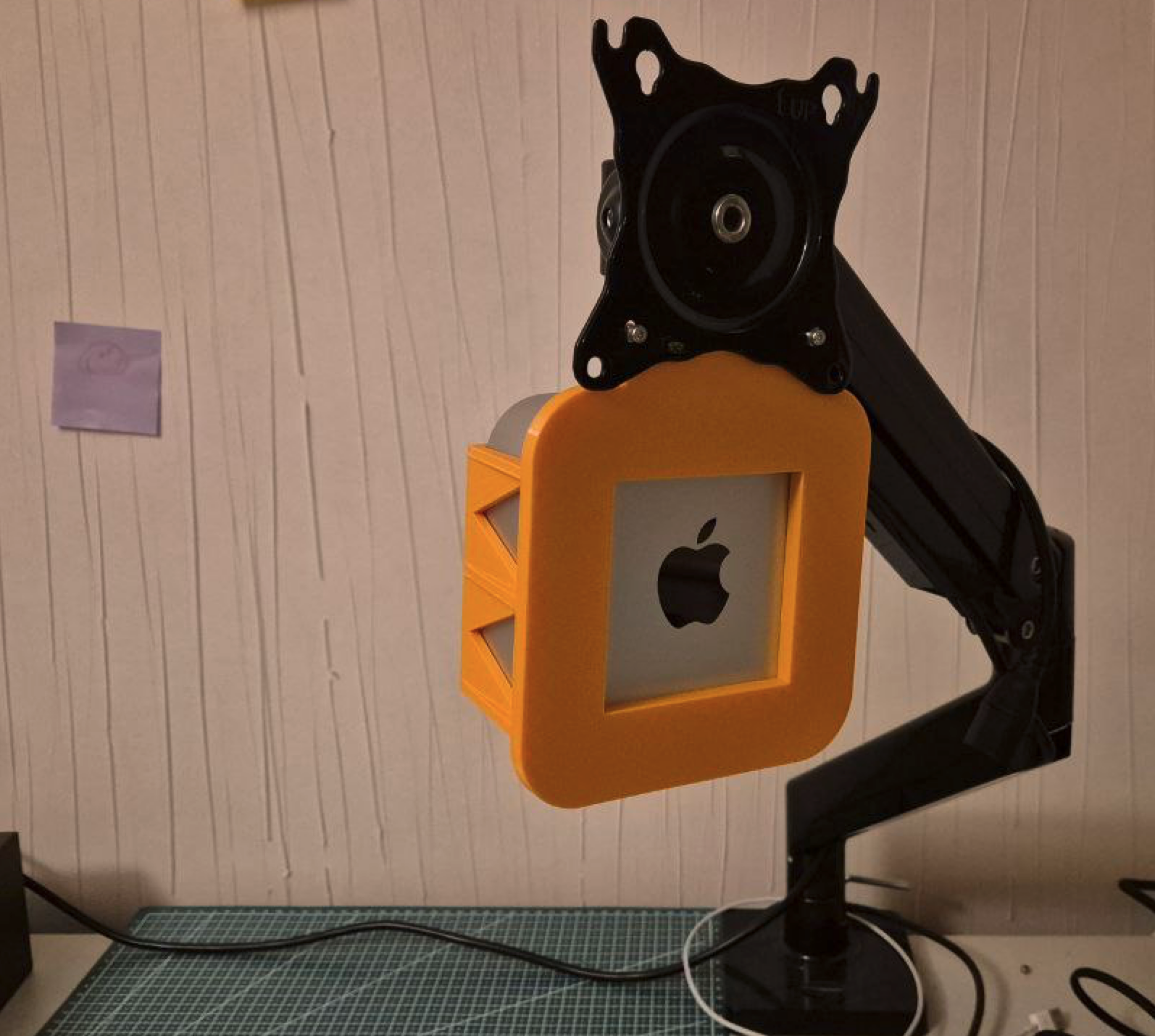 macmini m4 vesa 75x75 mount