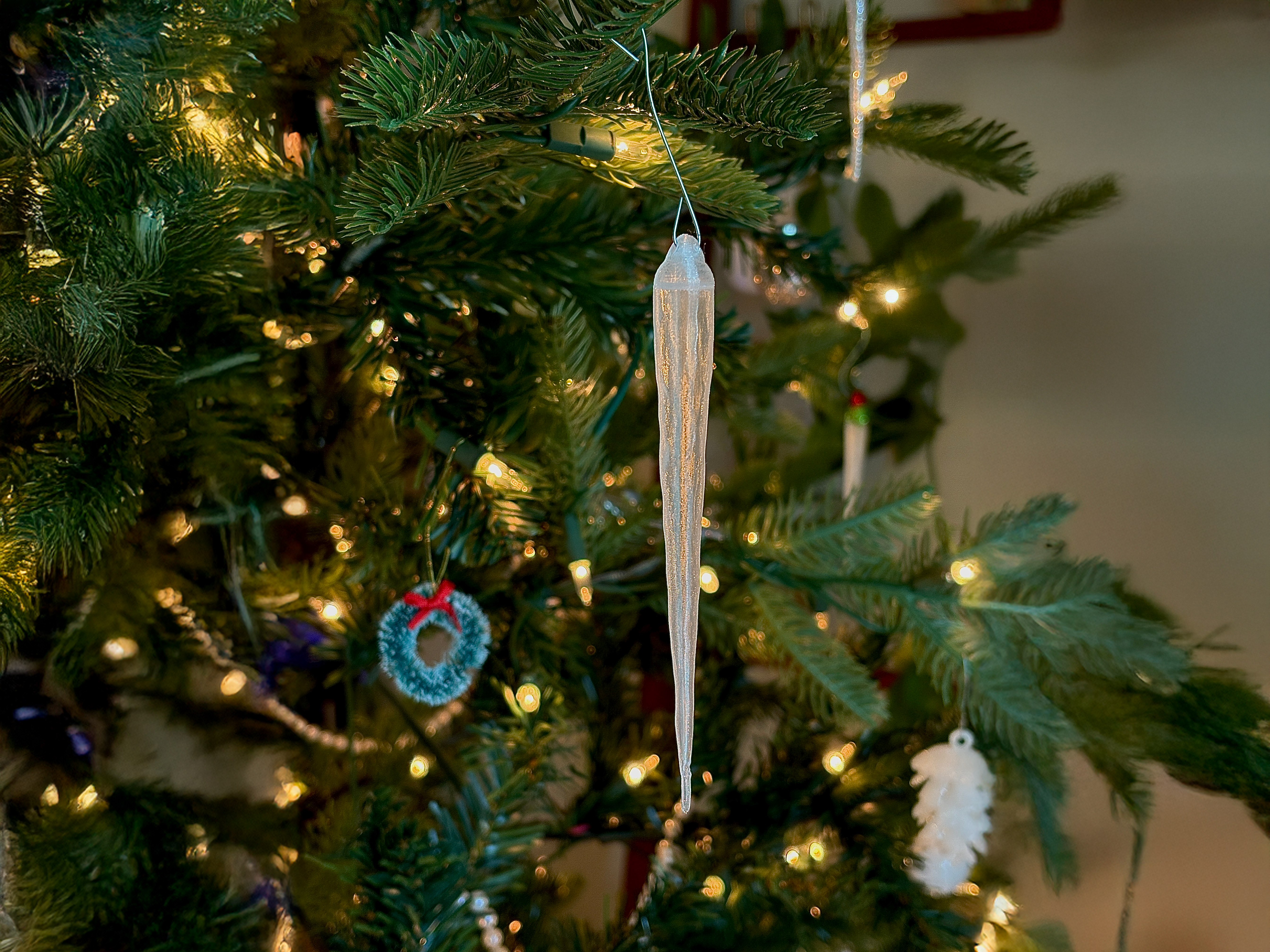 Icicle Ornament Vase Mode