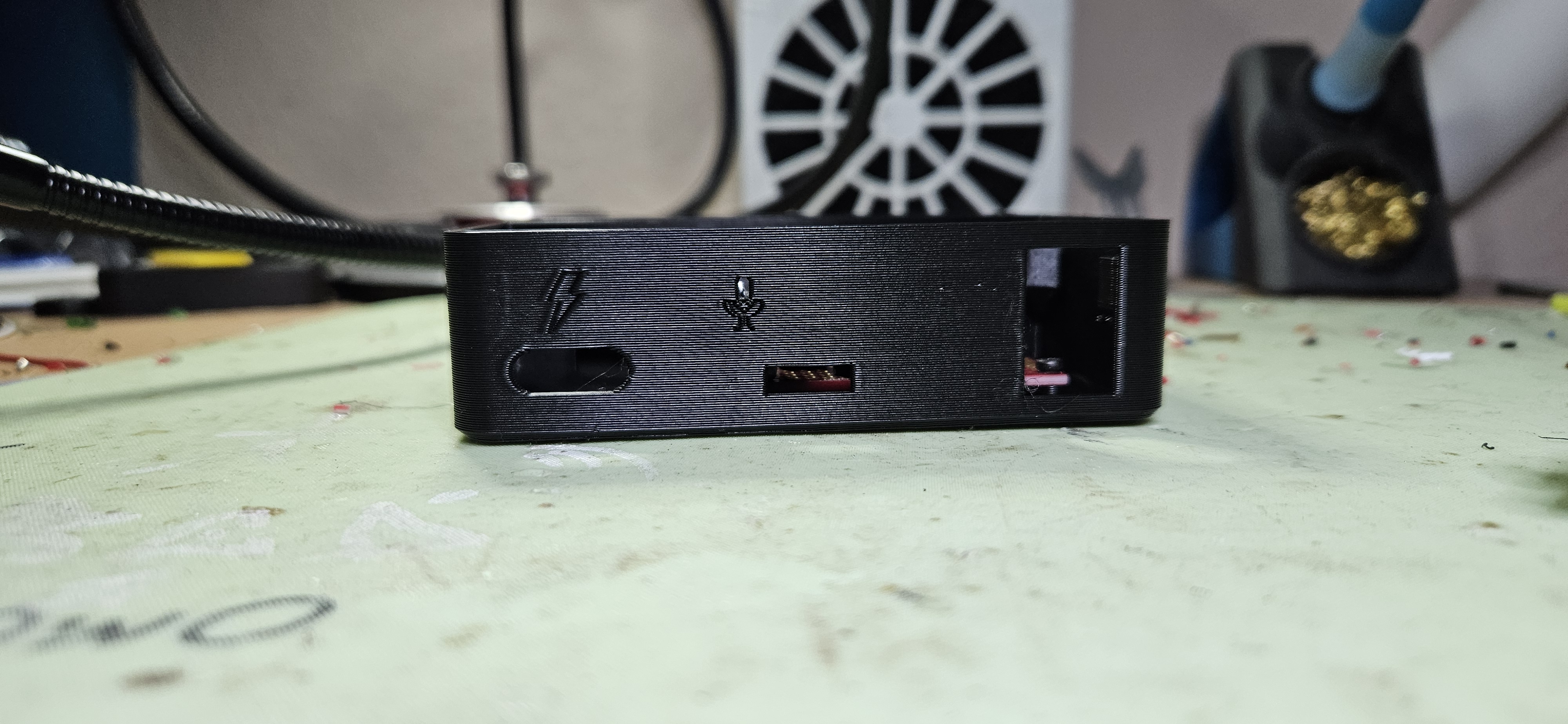 WLED Battery Case — miniatura 5