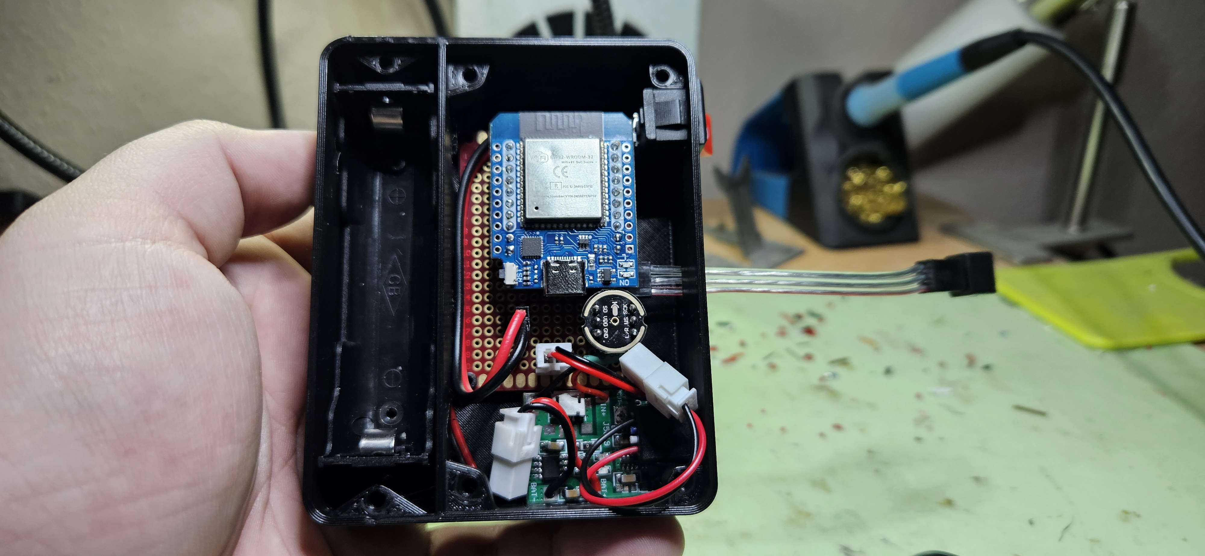 WLED Battery Case — miniatura 6